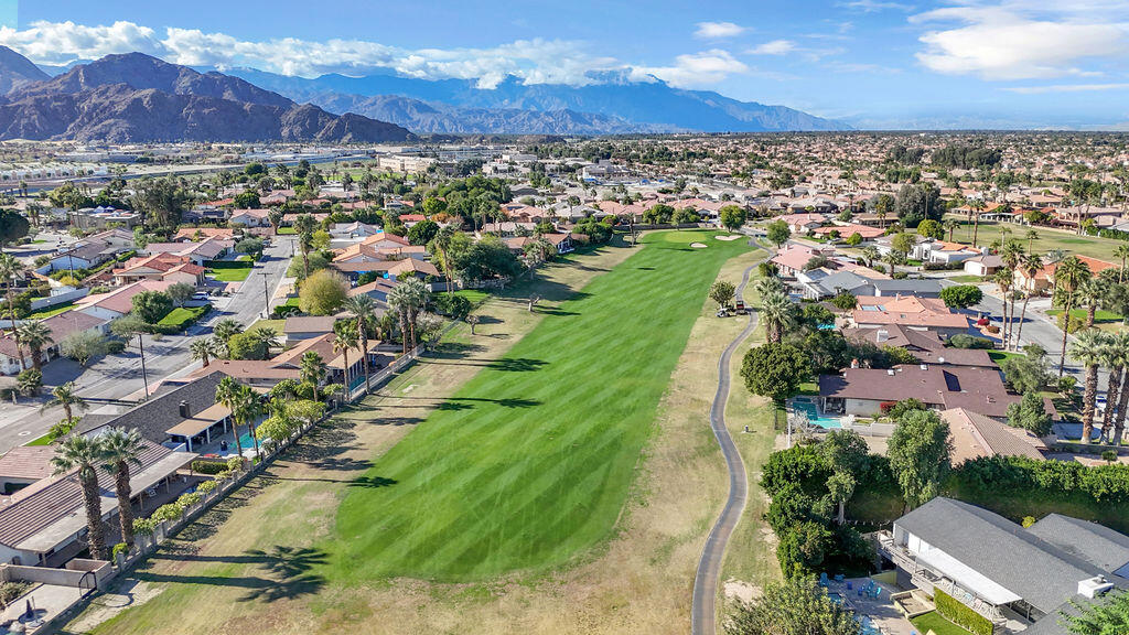 46109 Roadrunner Lane