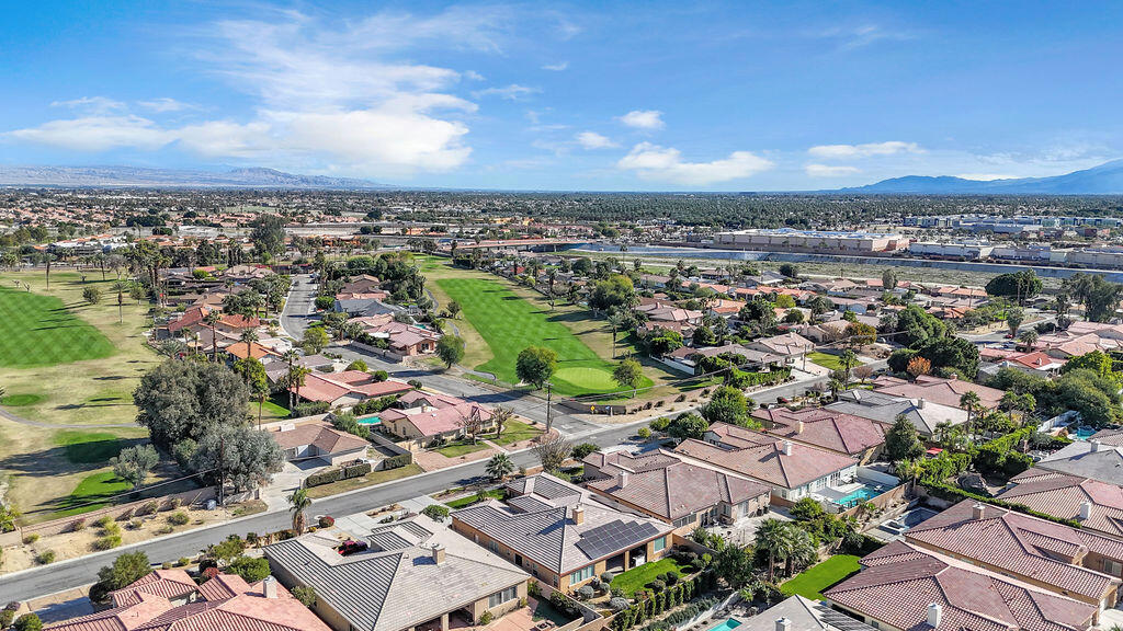 46109 Roadrunner Lane