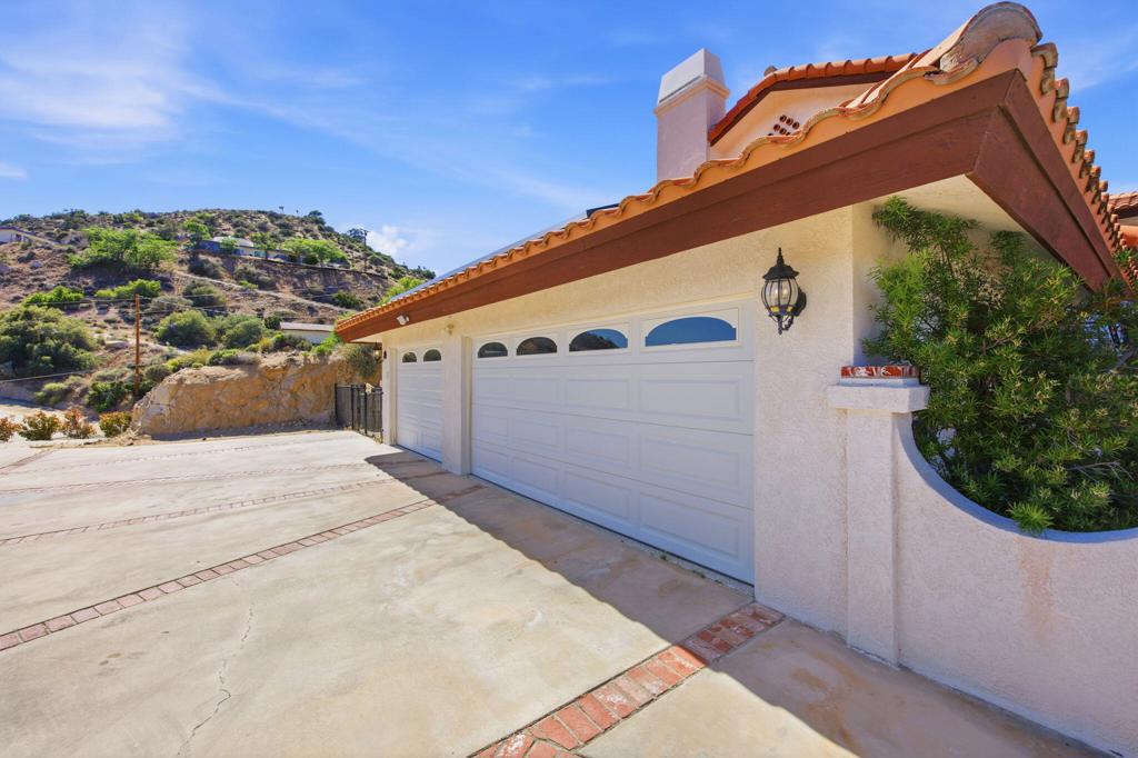 53806 Ridge Road