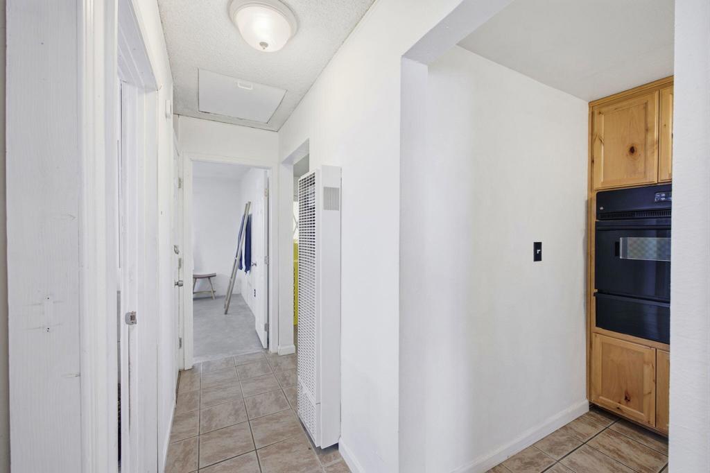 7798 Acoma Trail