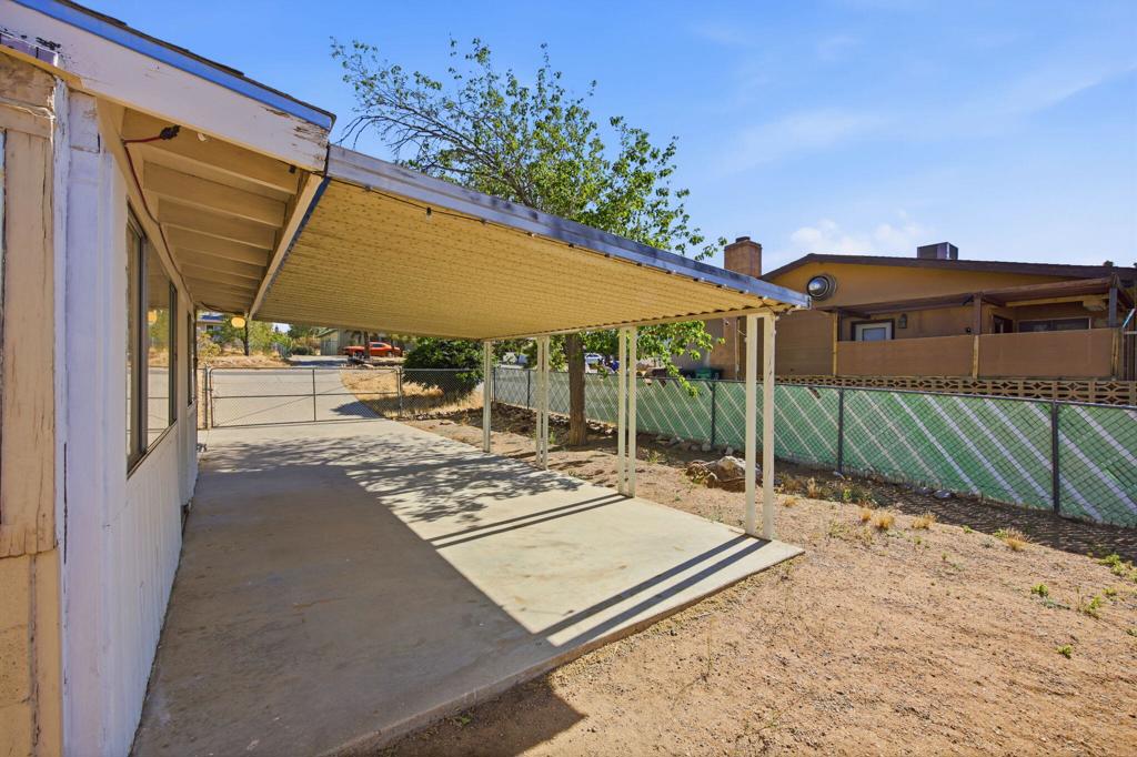 7798 Acoma Trail