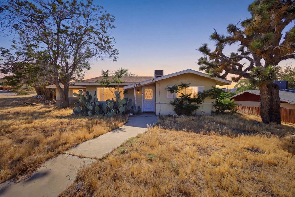 7798 Acoma Trail