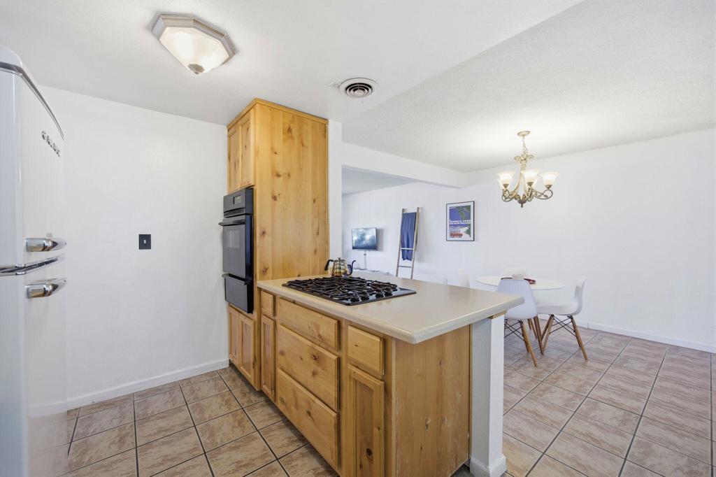 7798 Acoma Trail