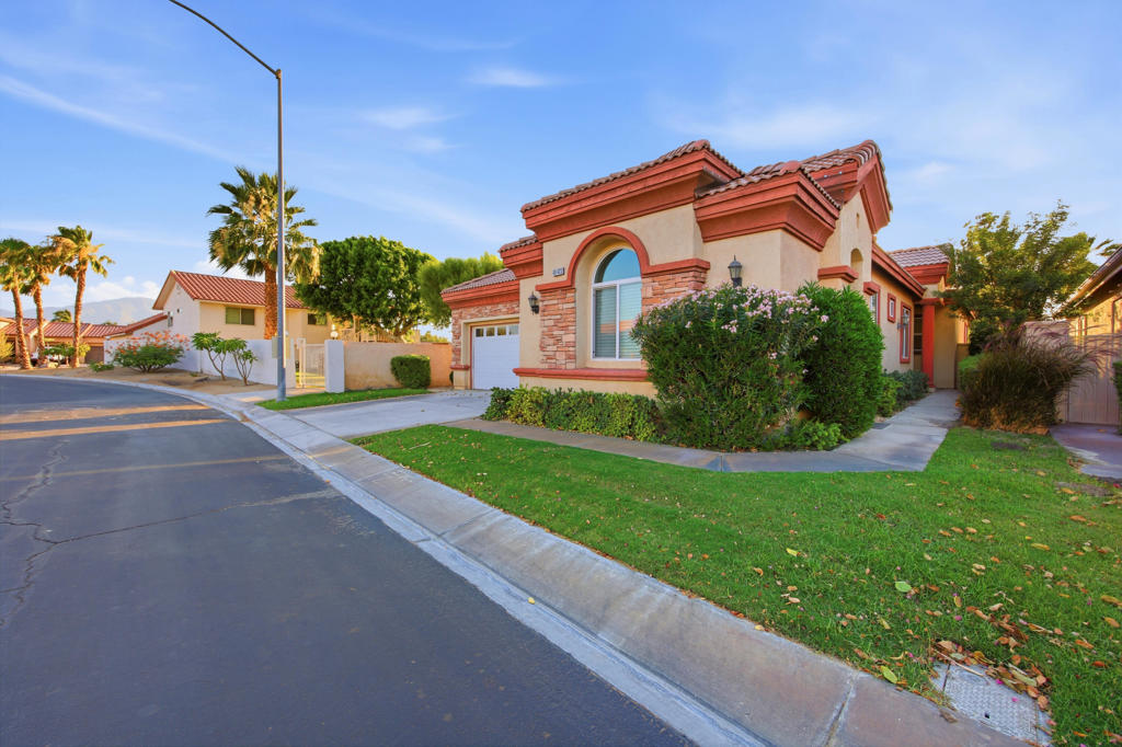 48423 Hepburn Drive