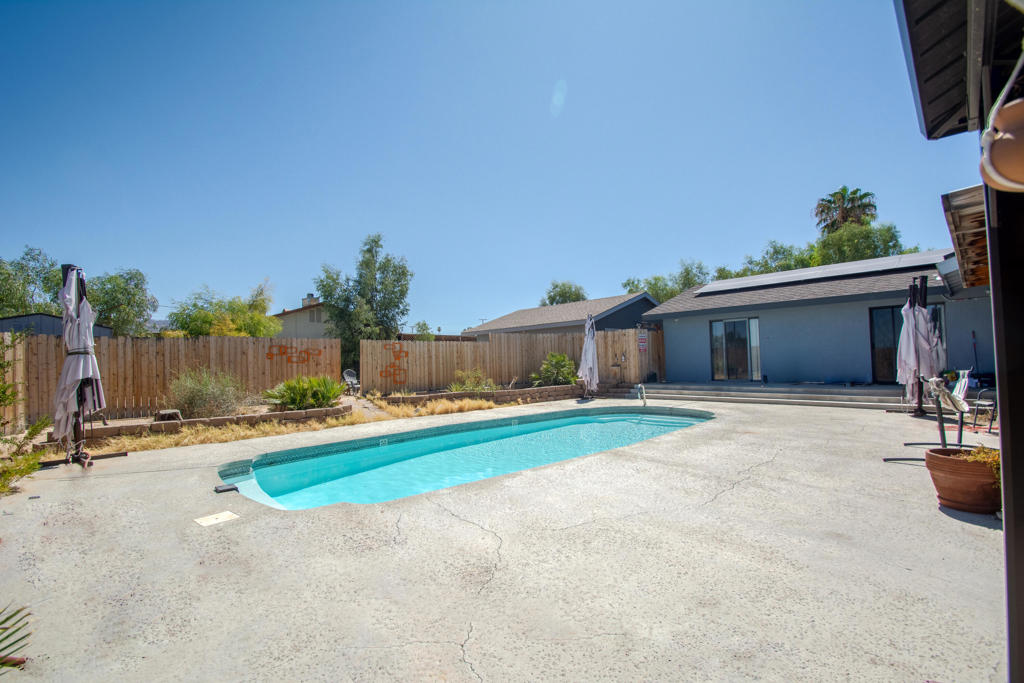 71817 Samarkand Drive