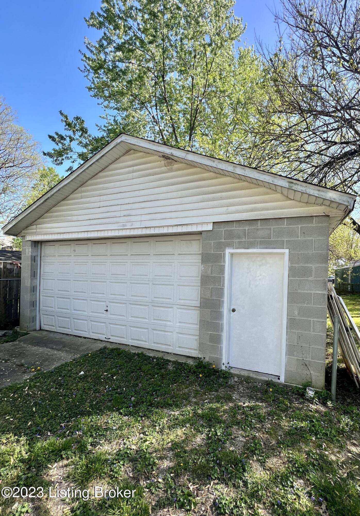 3310 Farnsley Rd
