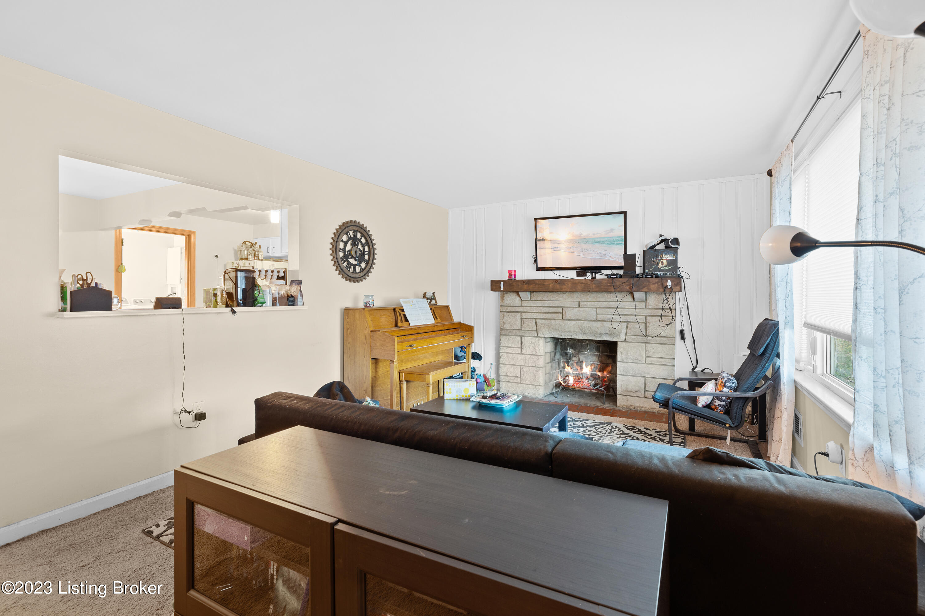 3218 Greendale Dr