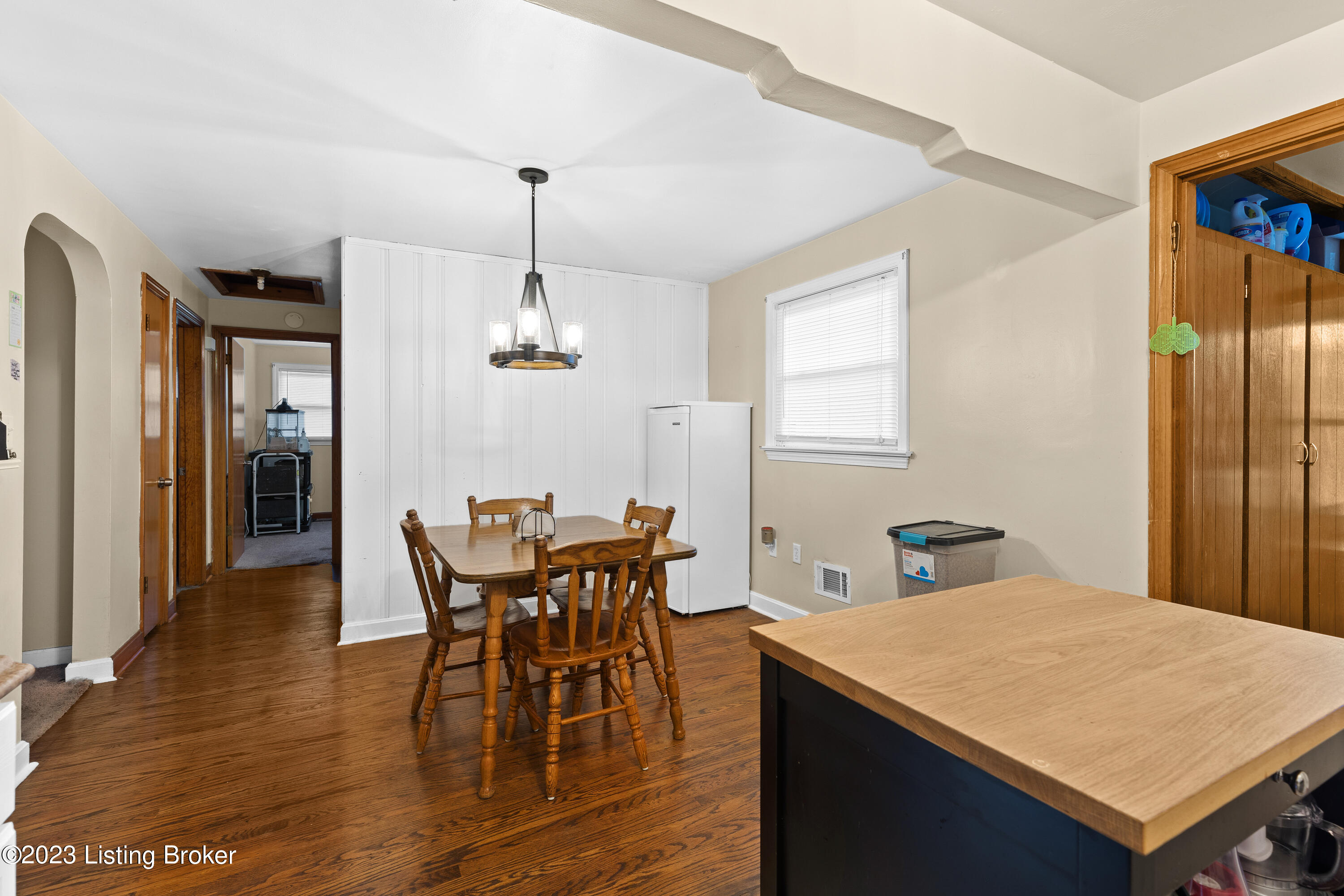 3218 Greendale Dr