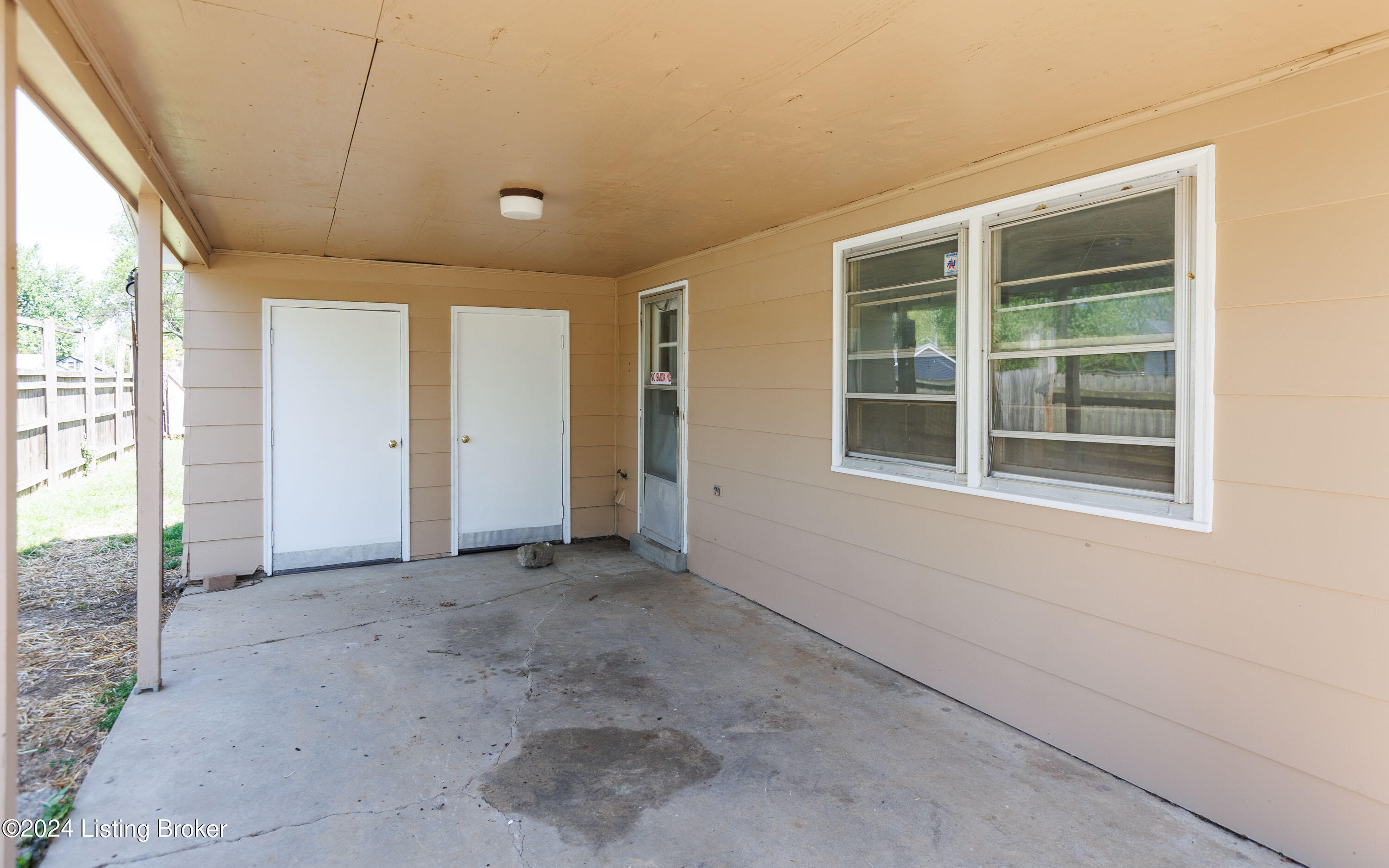 5005 Ventura Ln