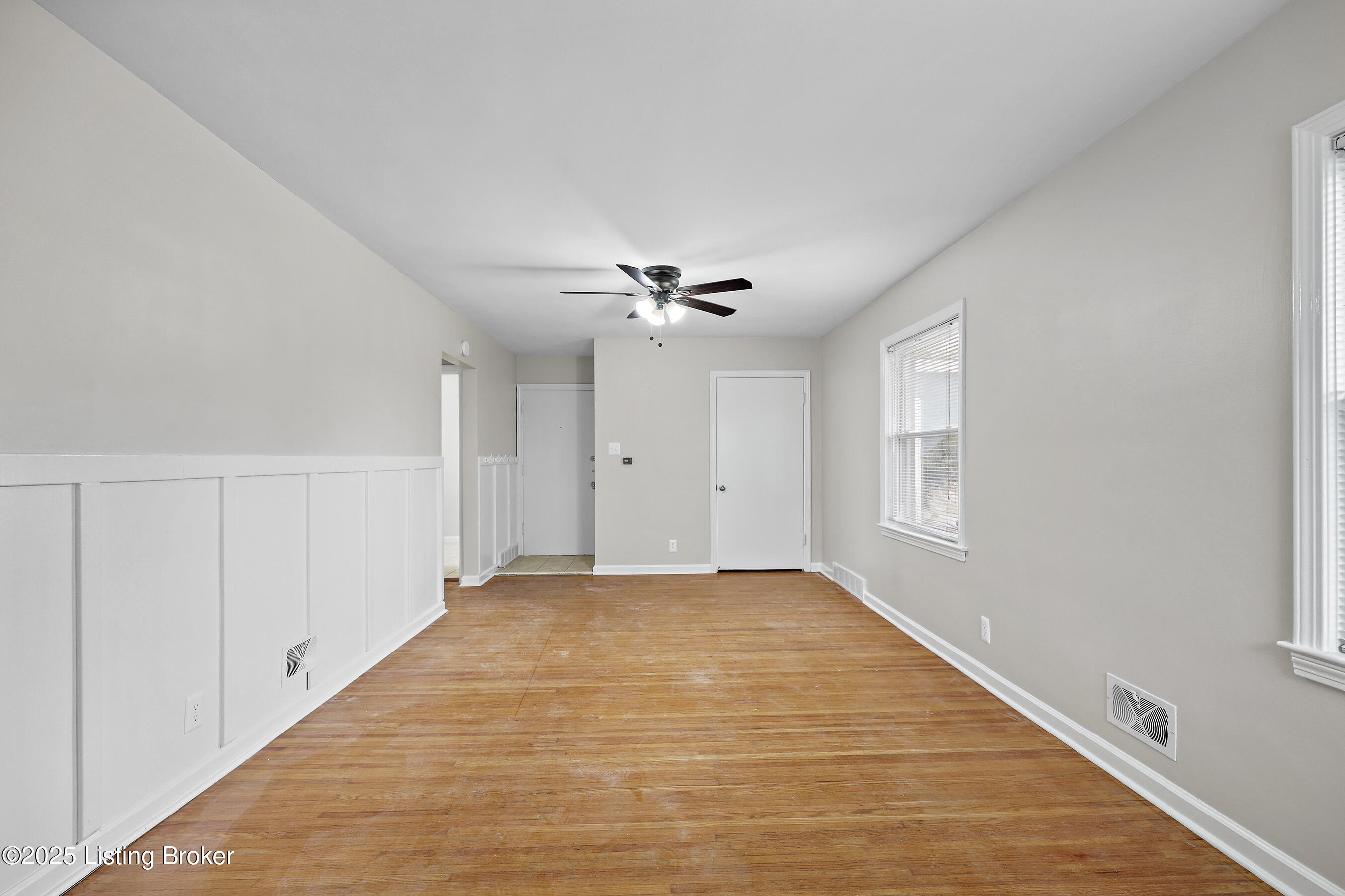 2902 Abigail Dr, APT 4