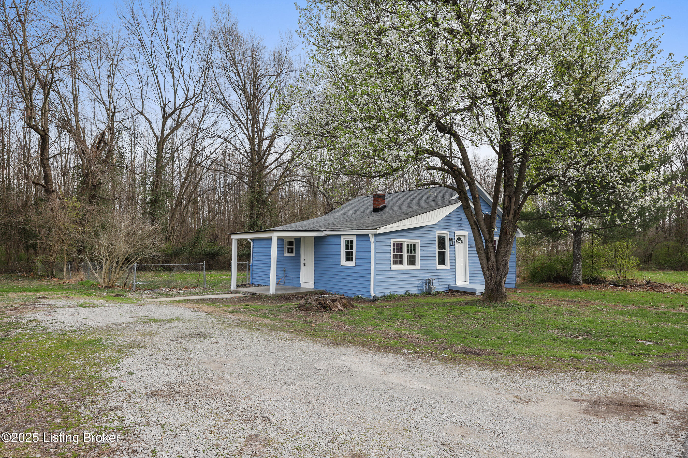 13403 N Blakely Ln