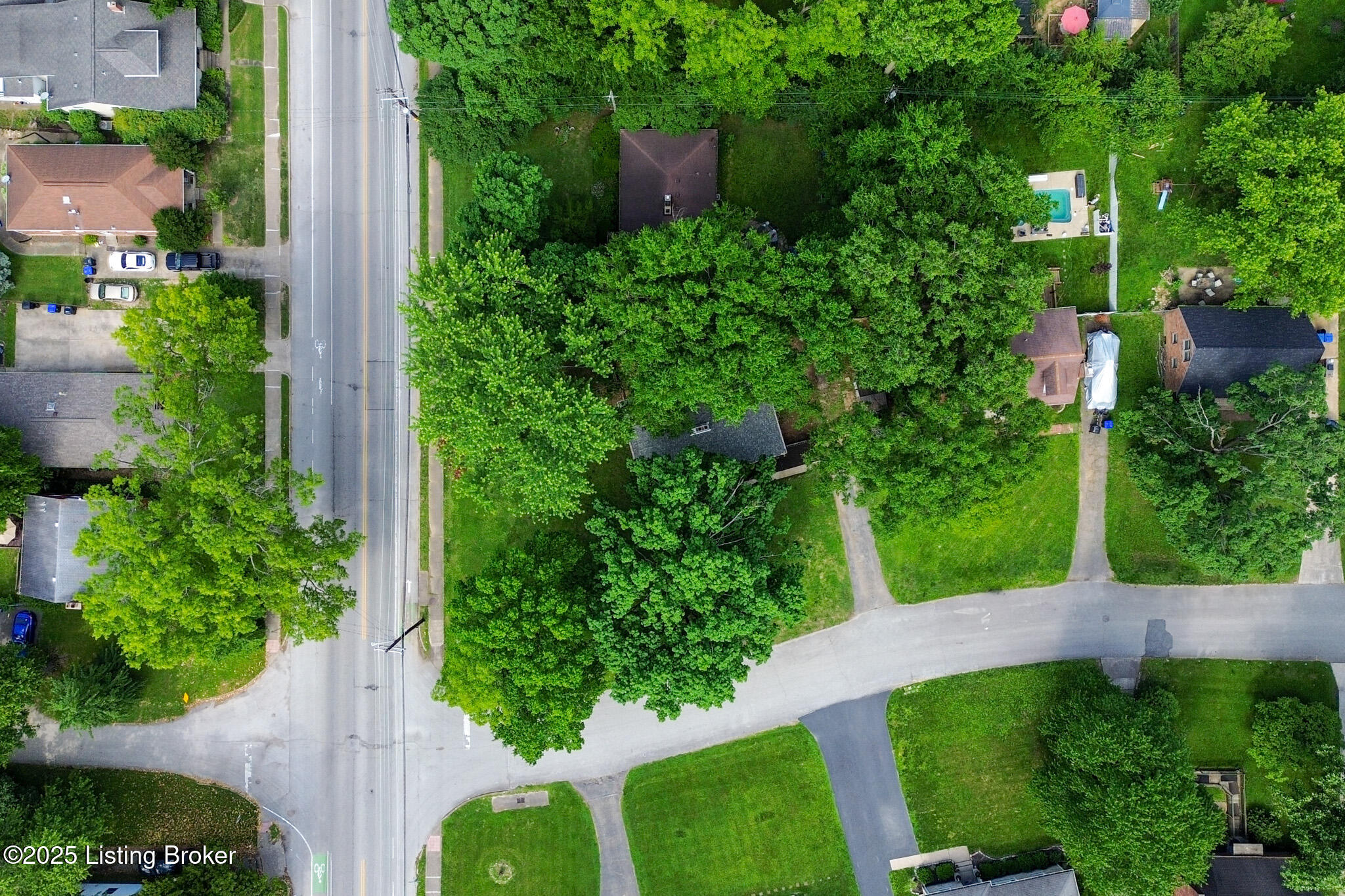 3303 Wellingmoor Ave