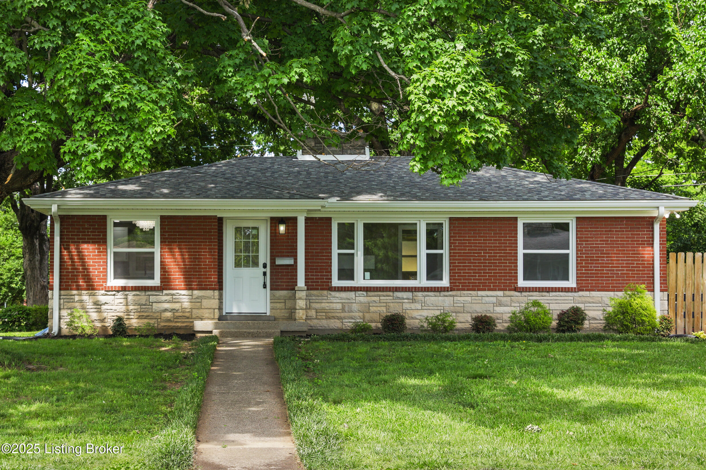 3303 Wellingmoor Ave