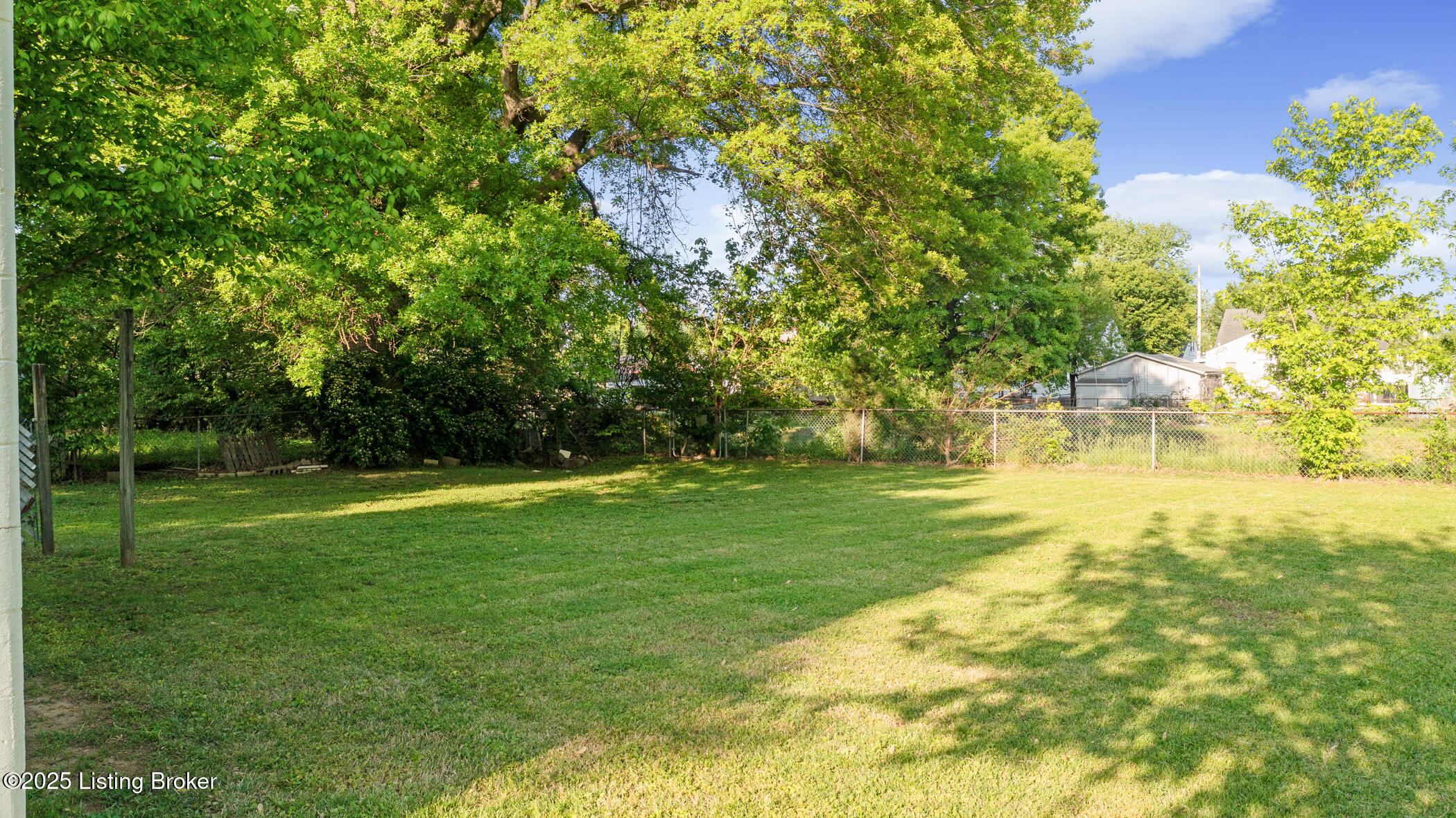 6515 Upper Hunters Trace