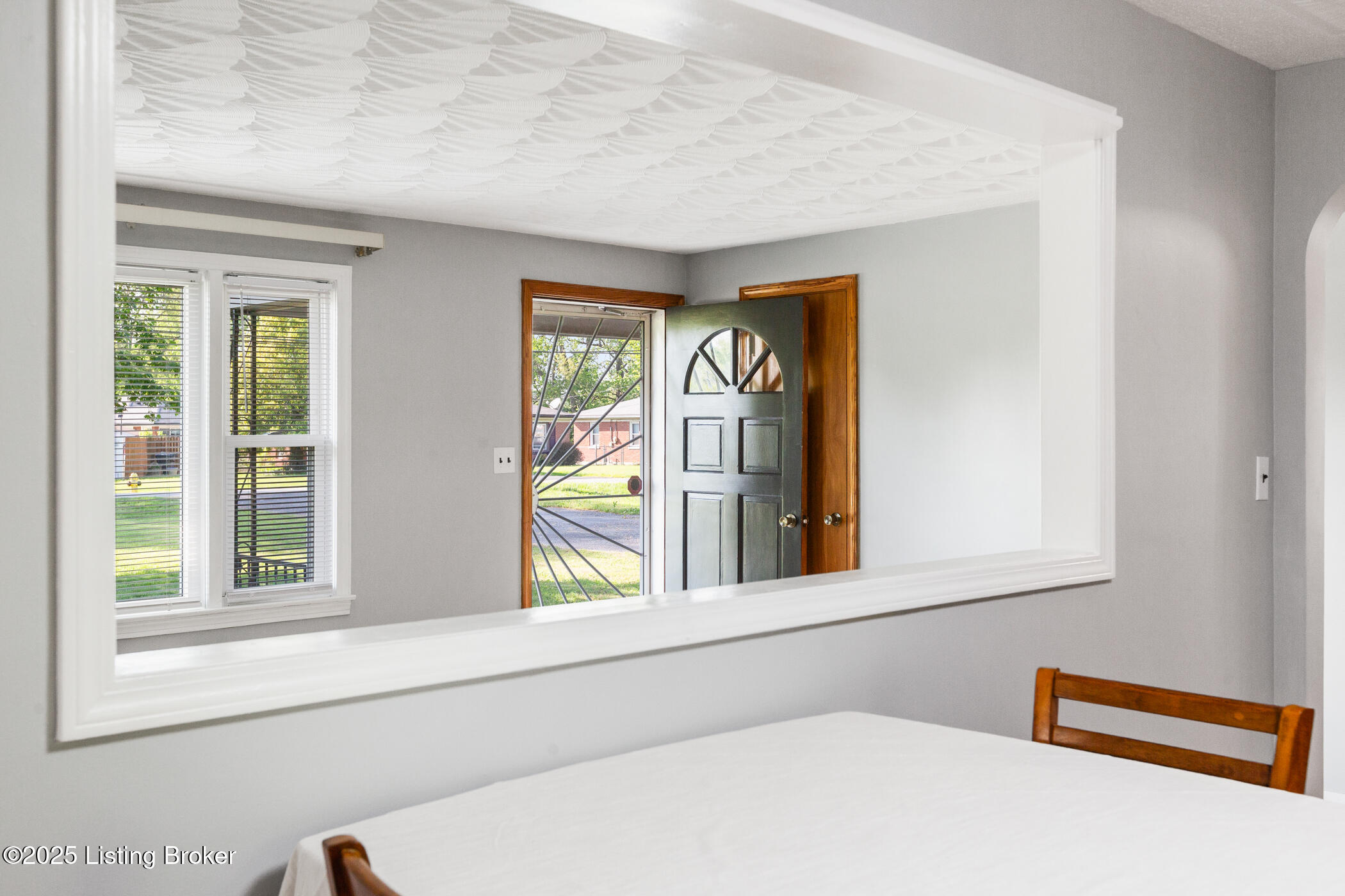 6515 Upper Hunters Trace