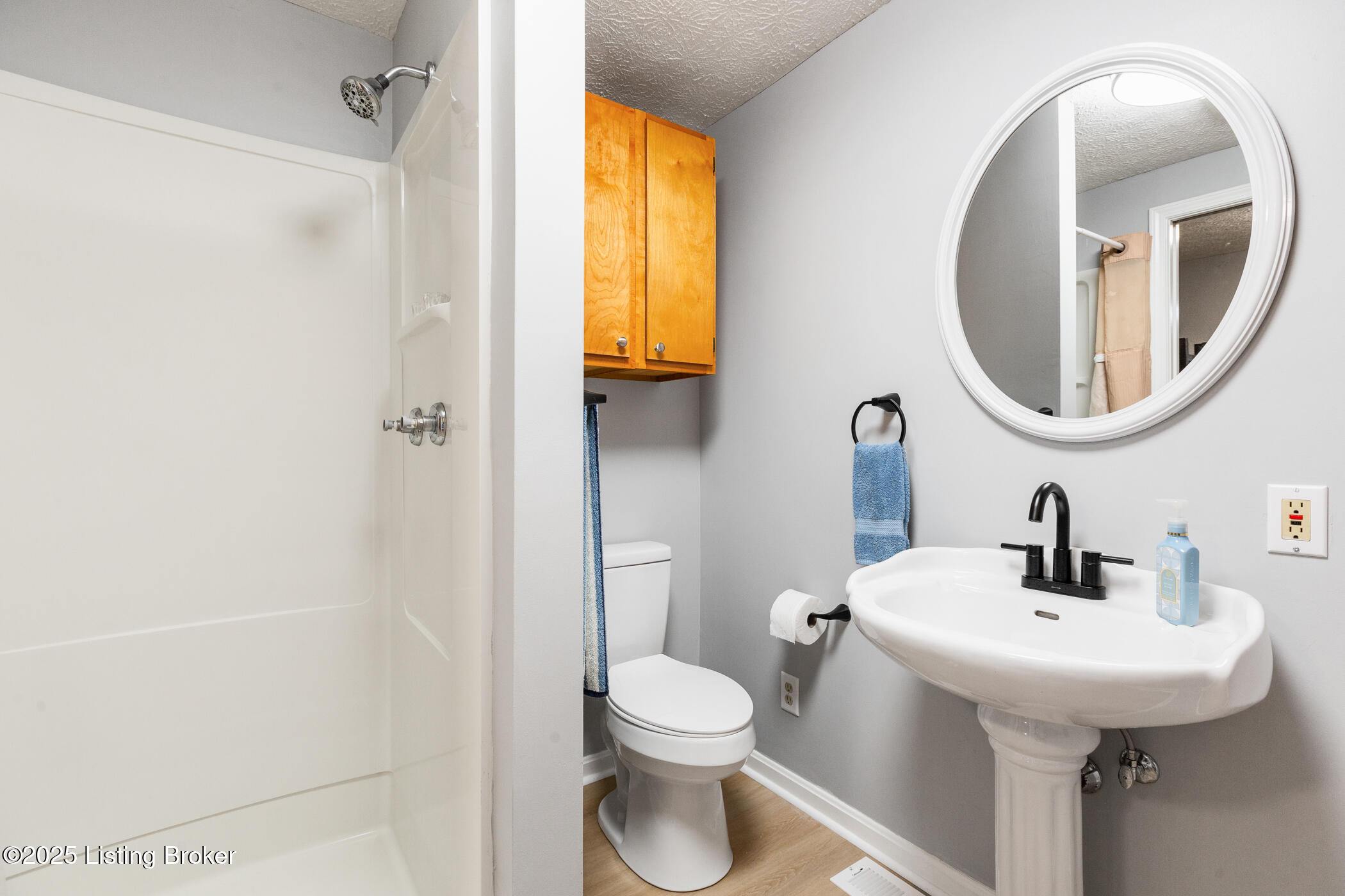 6515 Upper Hunters Trace