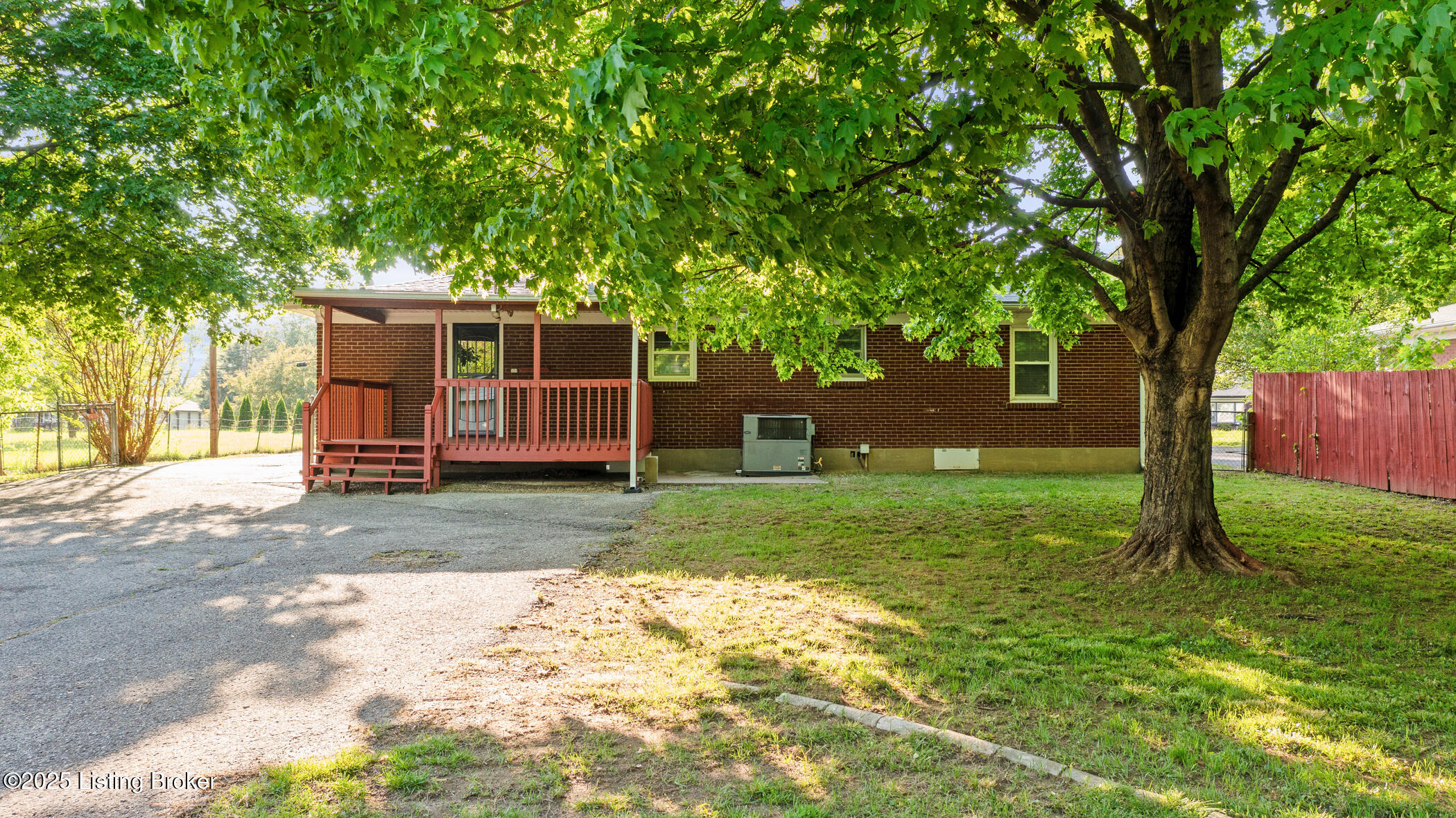 6515 Upper Hunters Trace