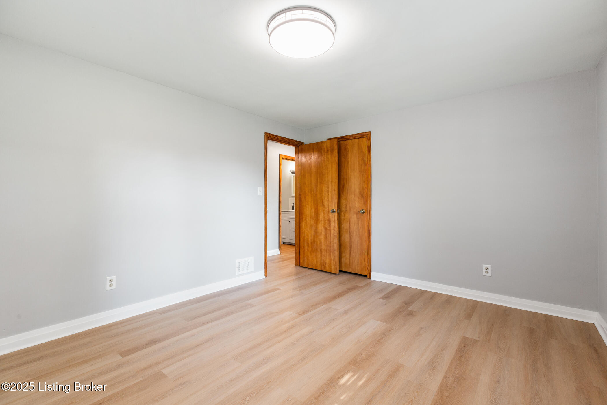 6515 Upper Hunters Trace