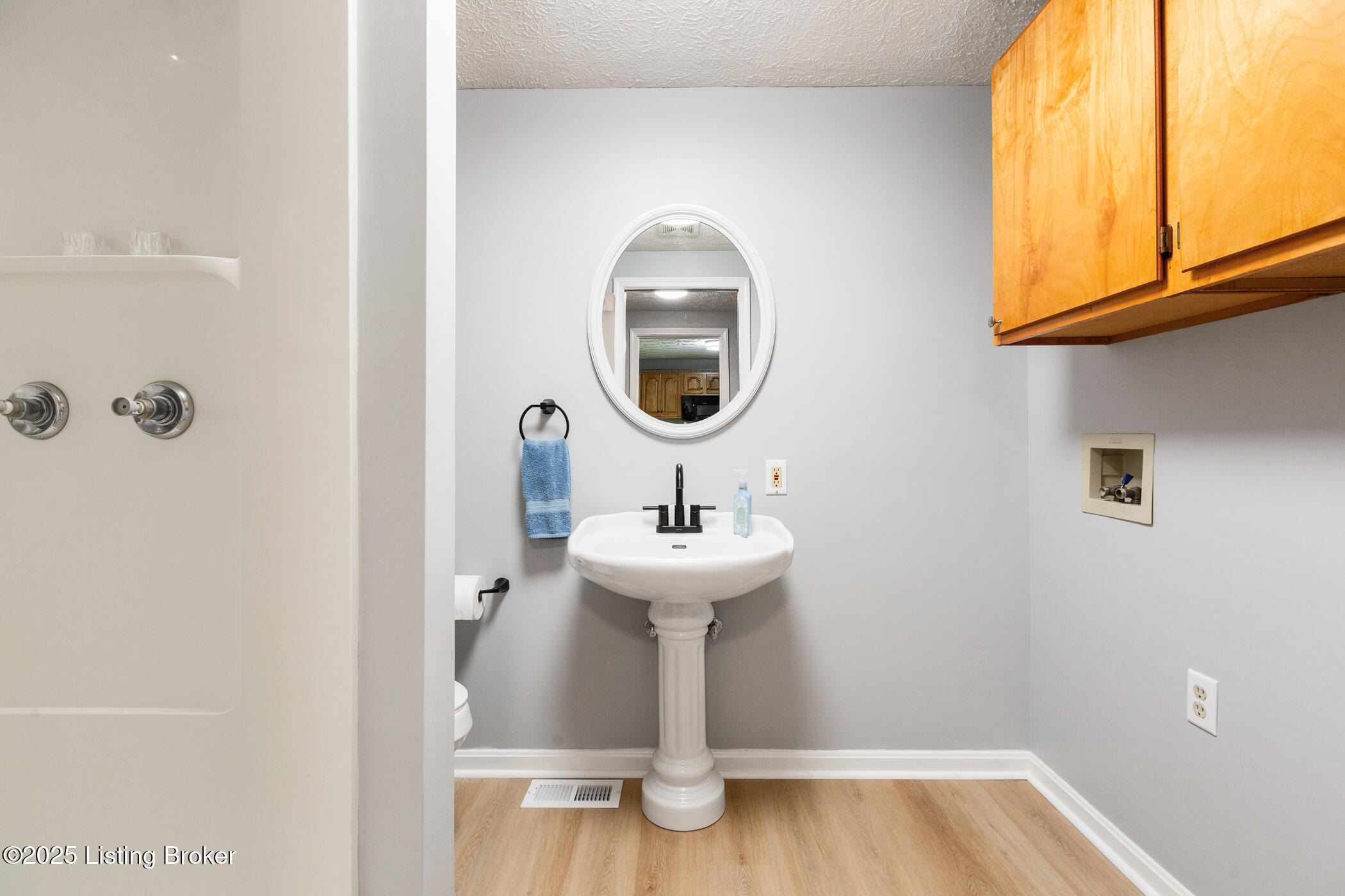 6515 Upper Hunters Trace