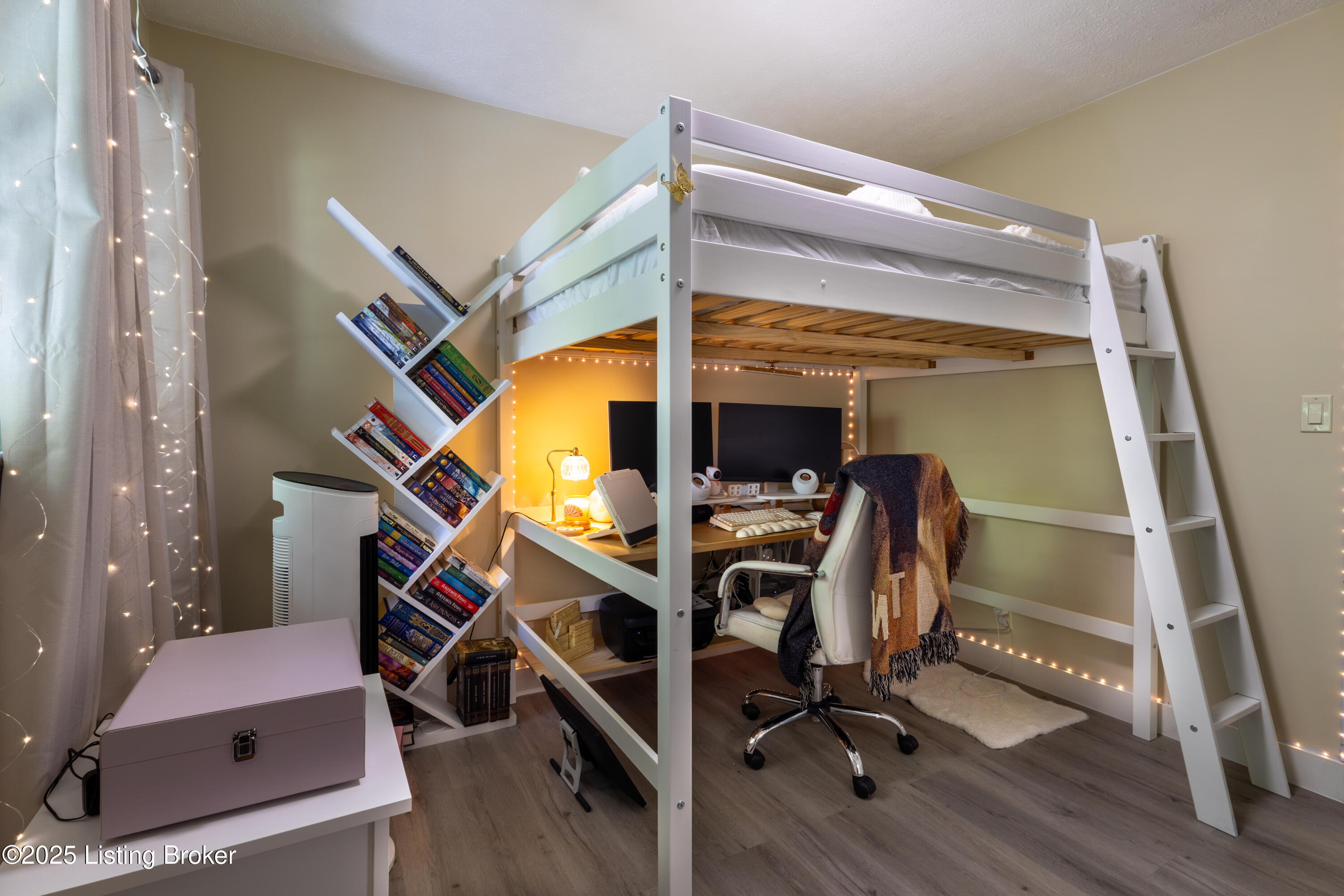 7915 Judge Blvd, Louisville