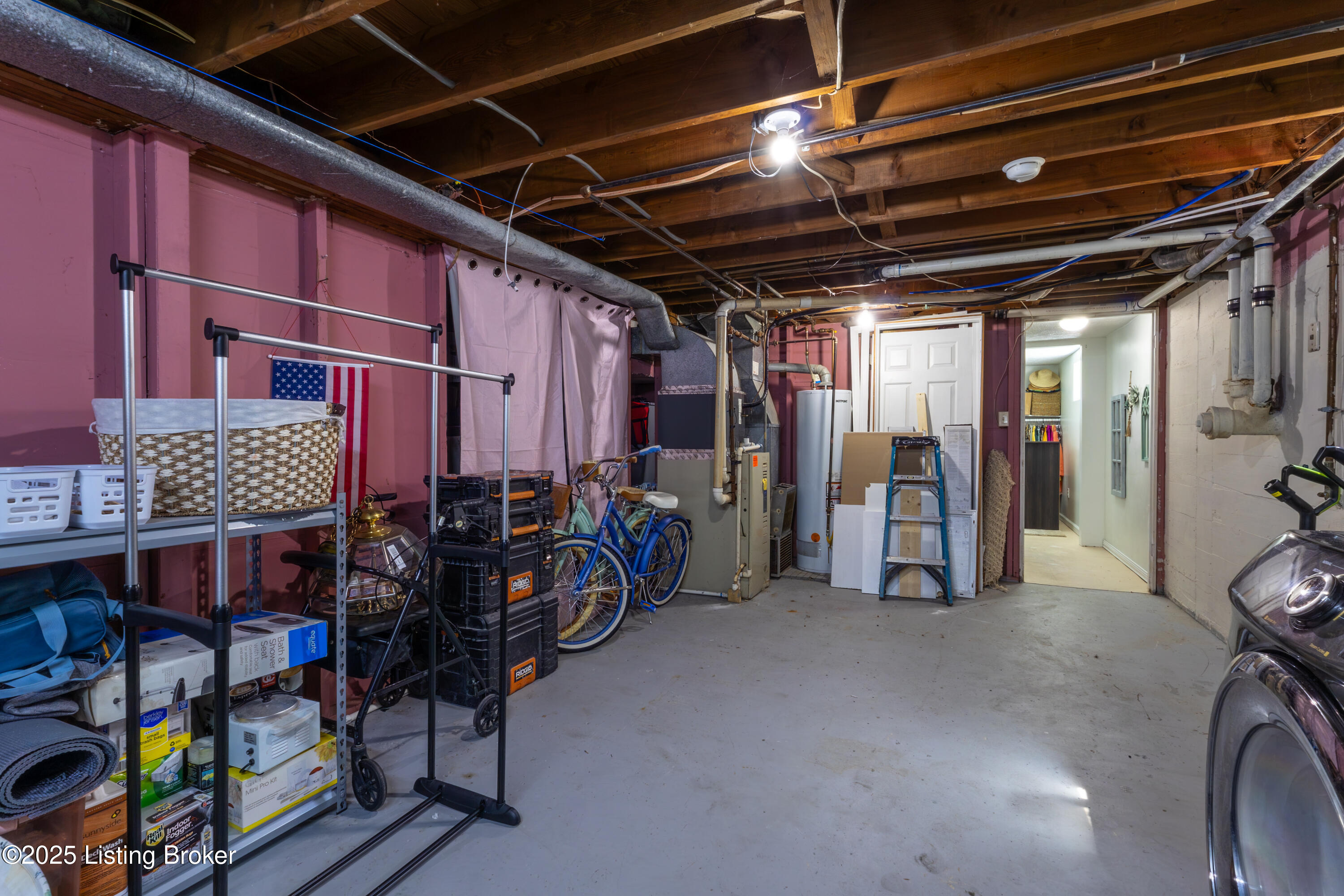 7915 Judge Blvd, Louisville