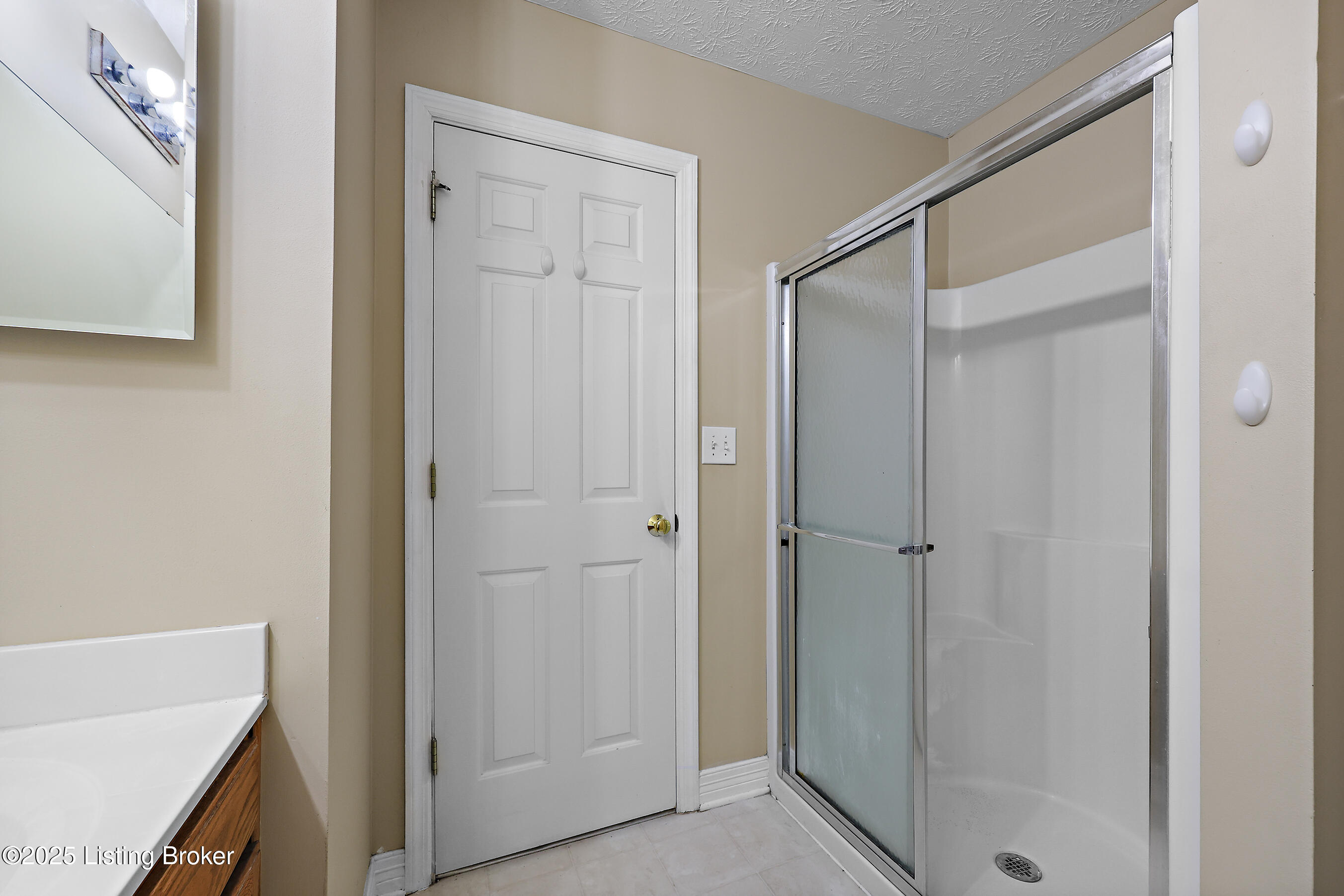 4428 Fallen Apple Ln