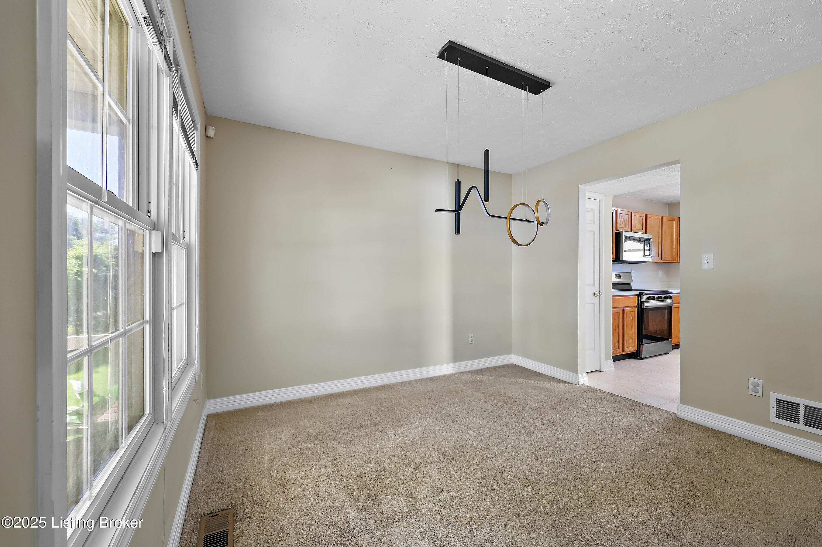 4428 Fallen Apple Ln