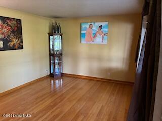 3212 Carrie Dr