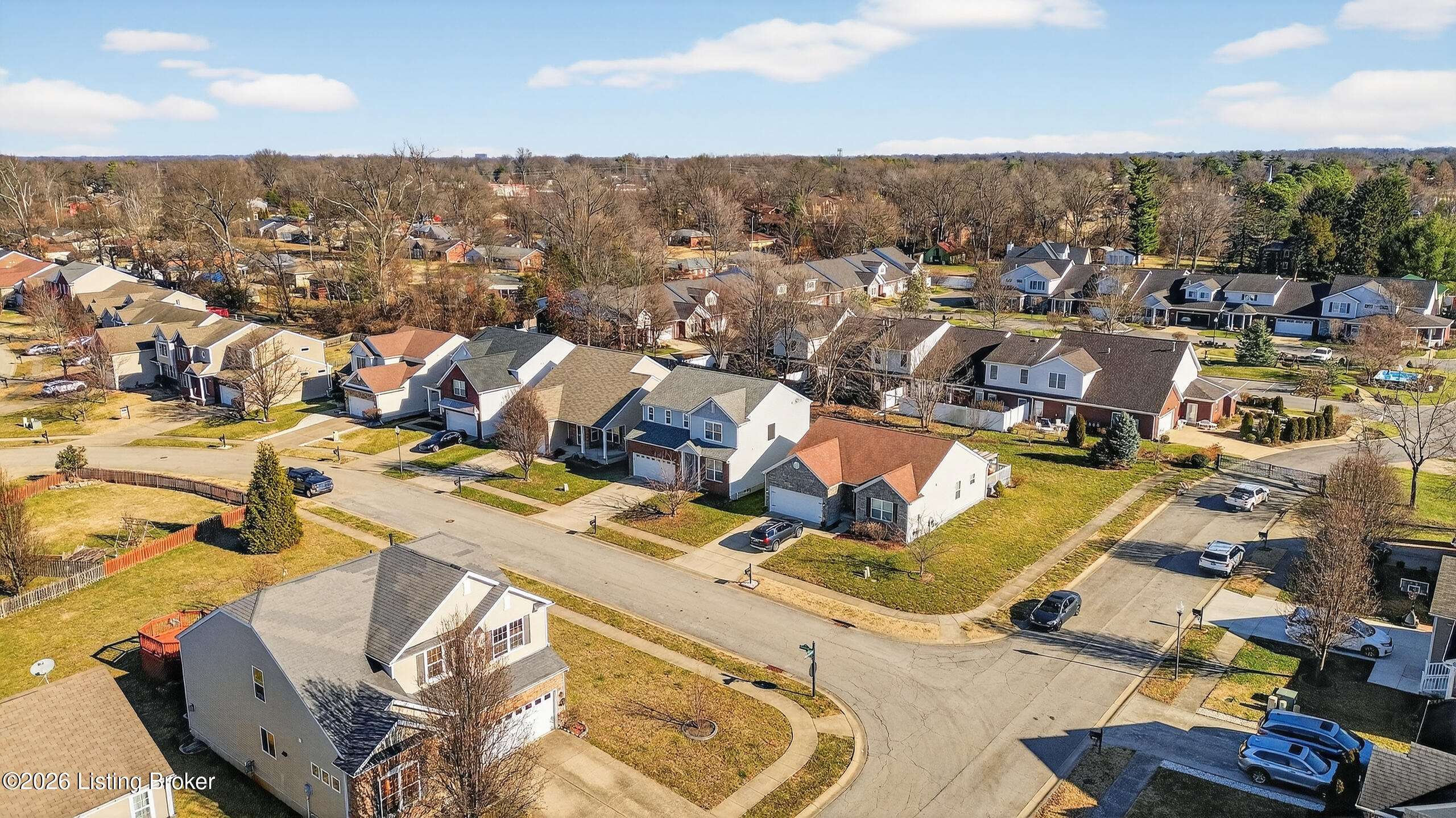 5609 Red Crested Way