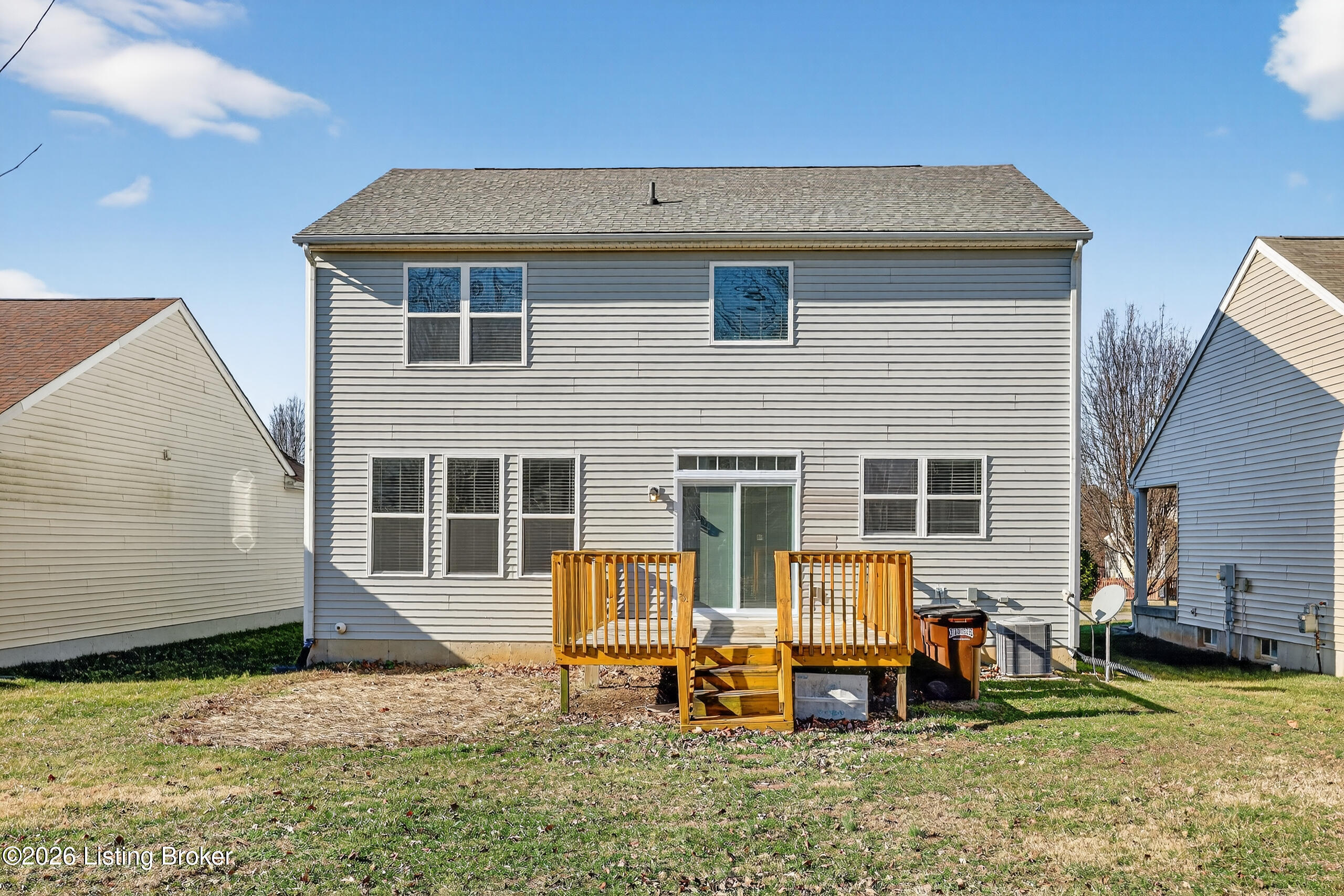 5609 Red Crested Way