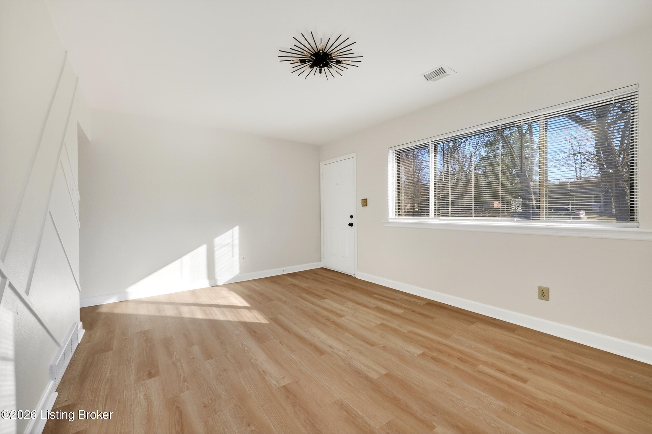 1603 Lou Gene Ave