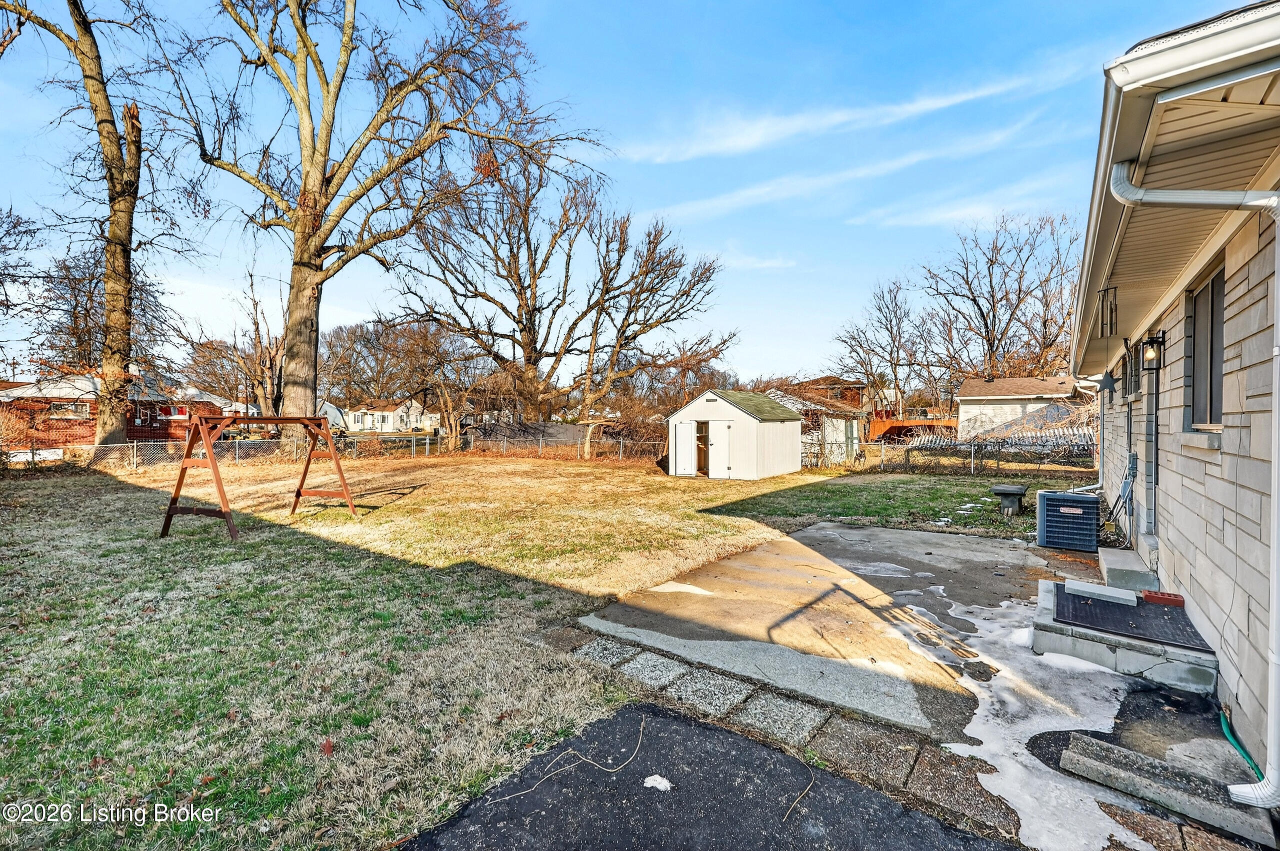 1603 Lou Gene Ave