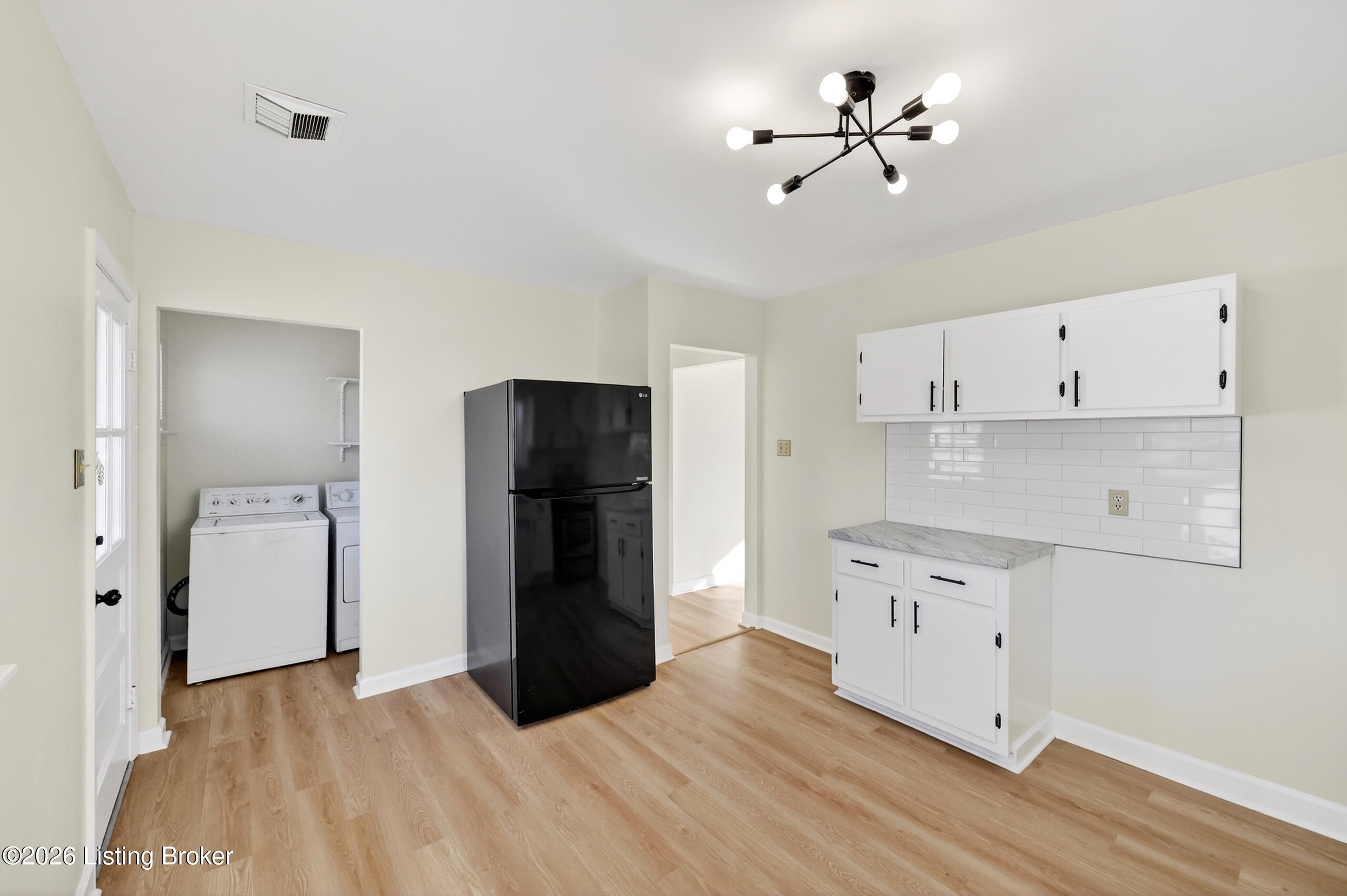 1603 Lou Gene Ave