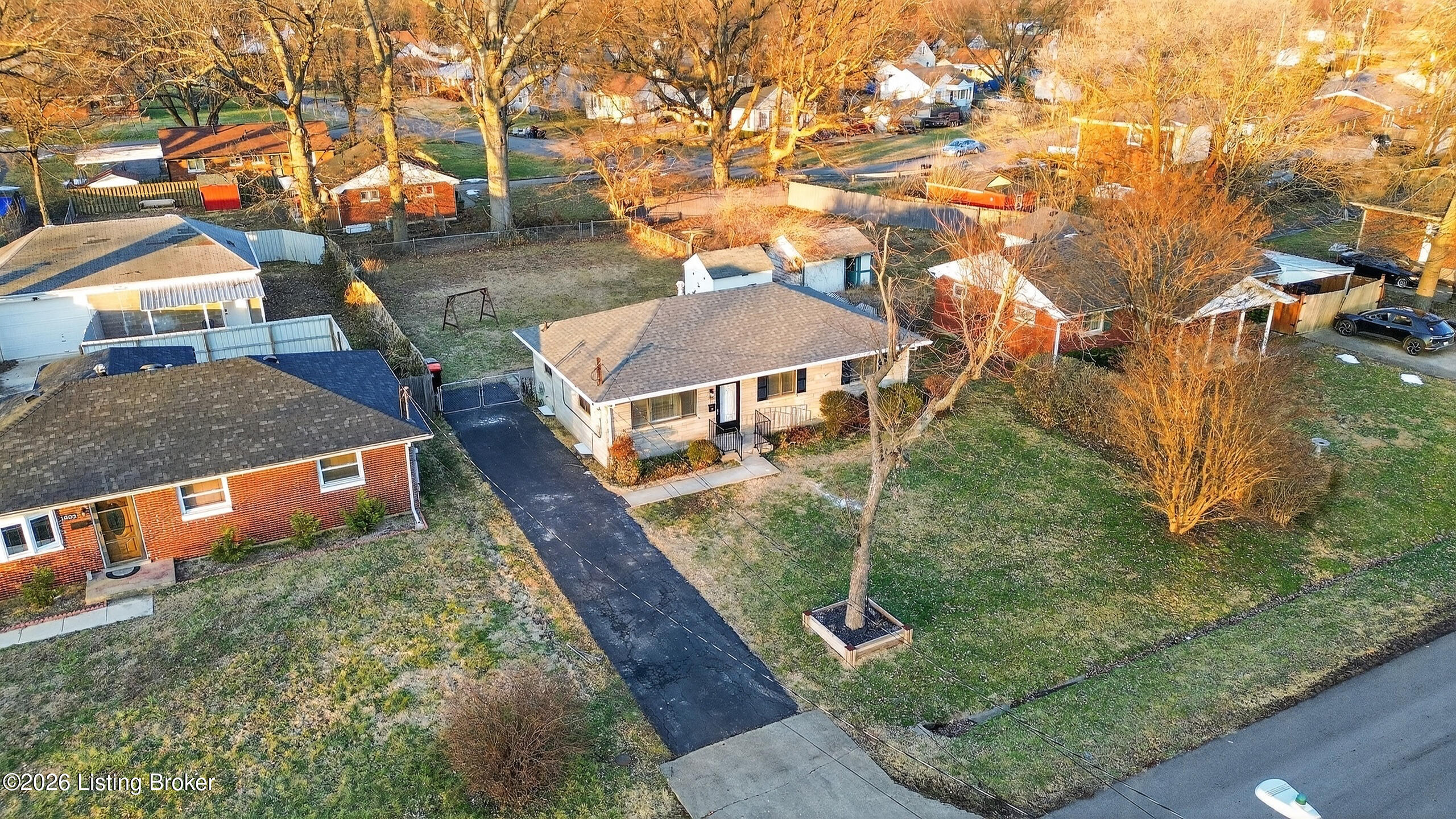 1603 Lou Gene Ave