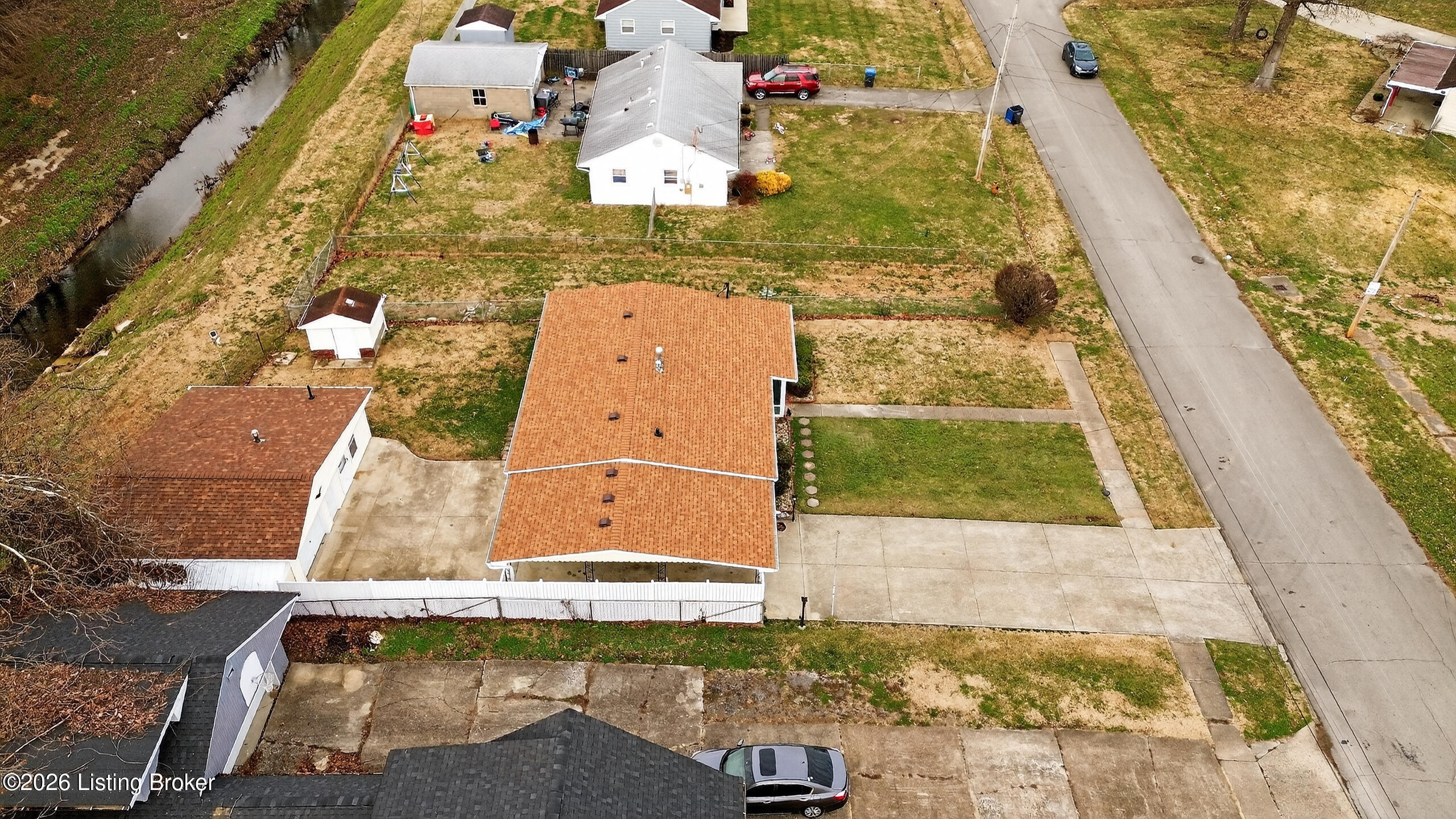 9901 Ponder Ln