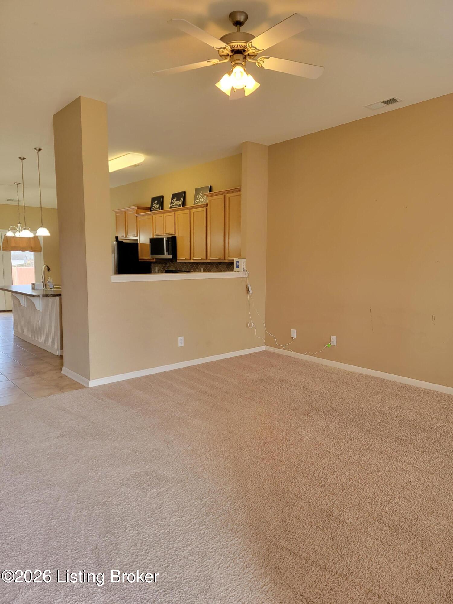 10614 Waycross Ave
