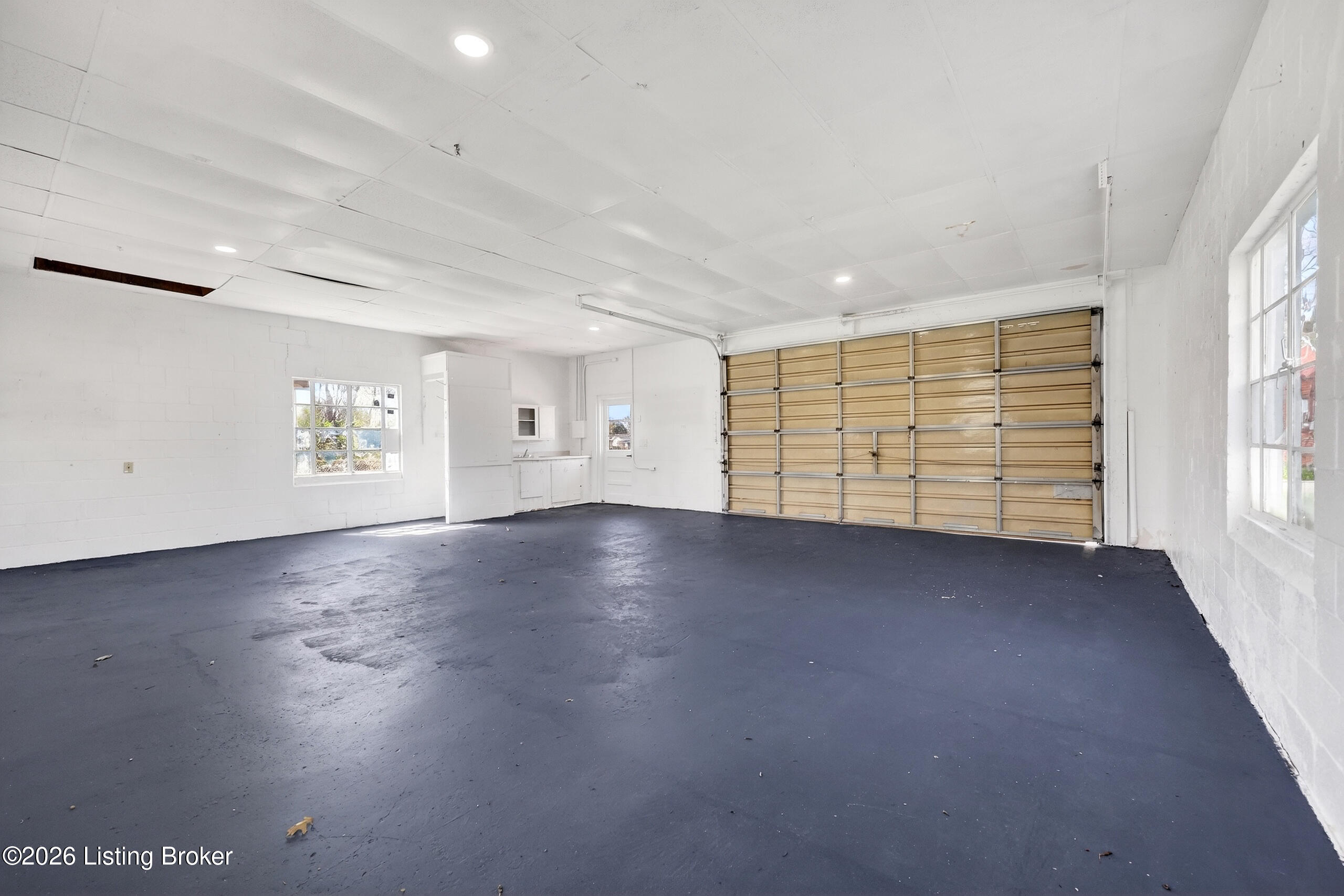 7549 Virginia Ave