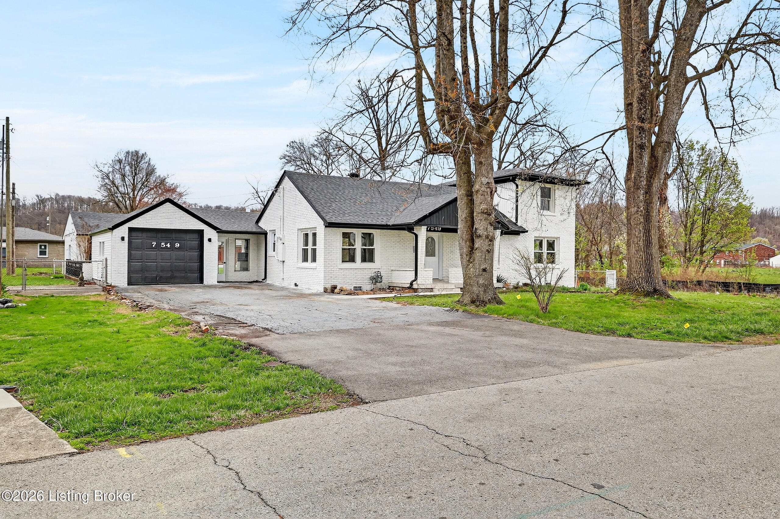 7549 Virginia Ave