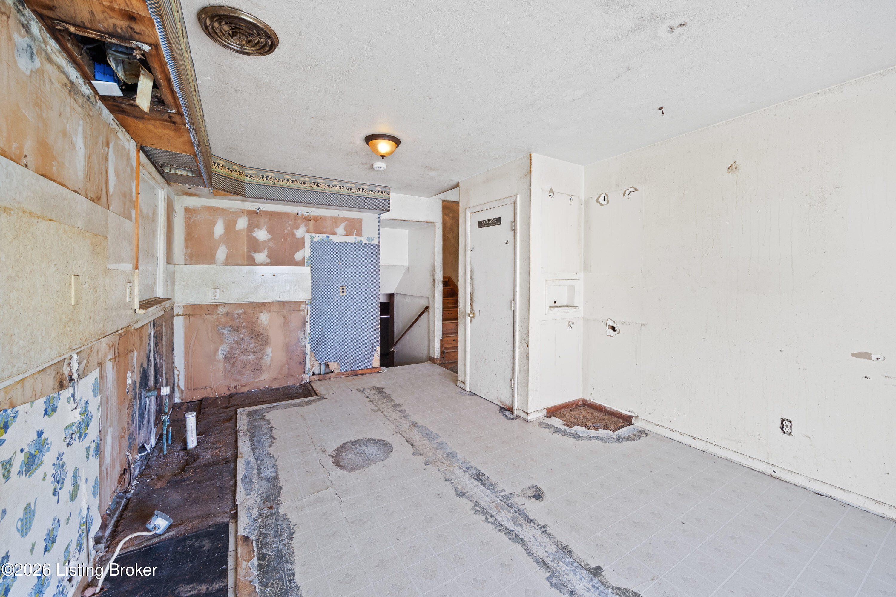2403 Elkhorn Ln