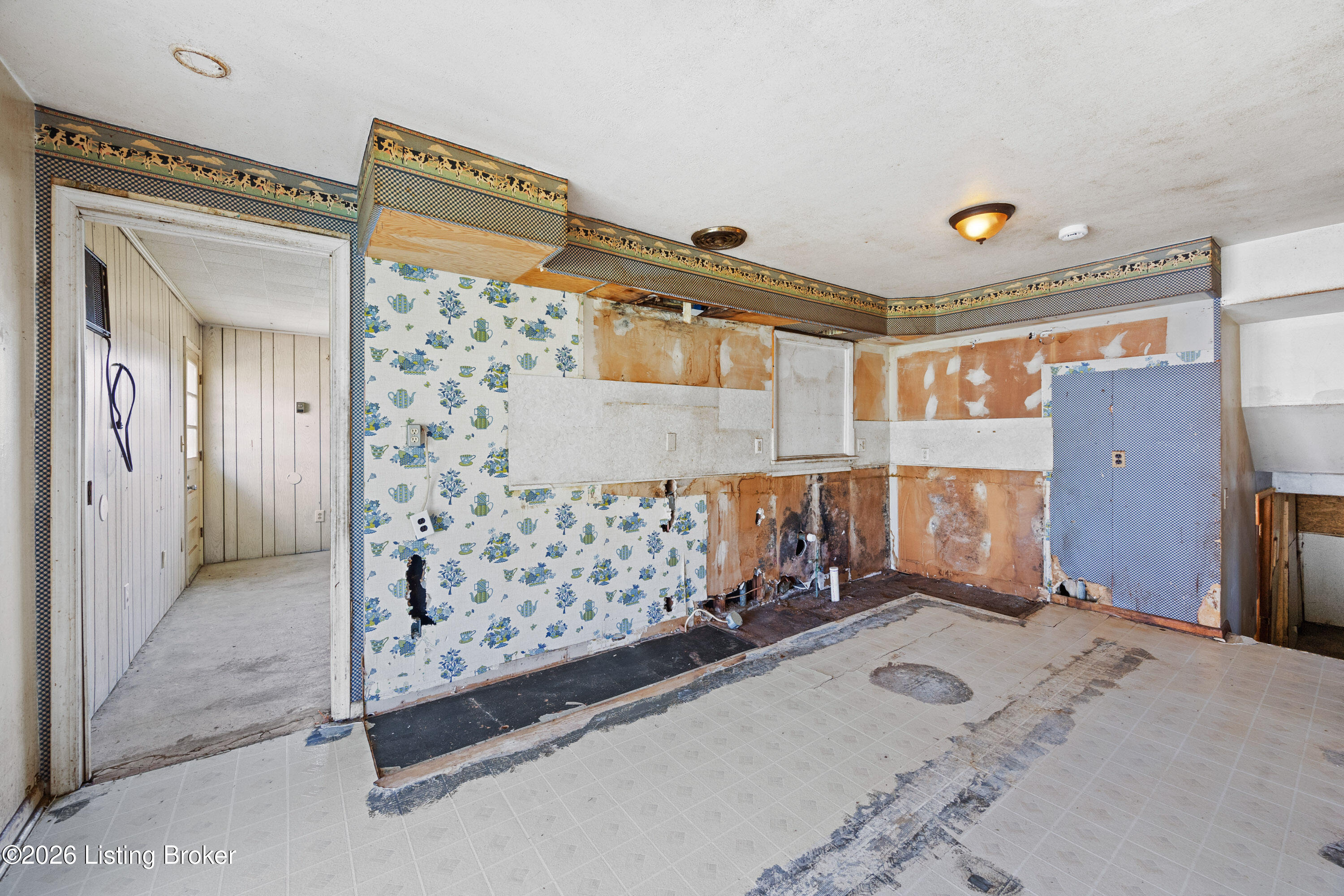 2403 Elkhorn Ln