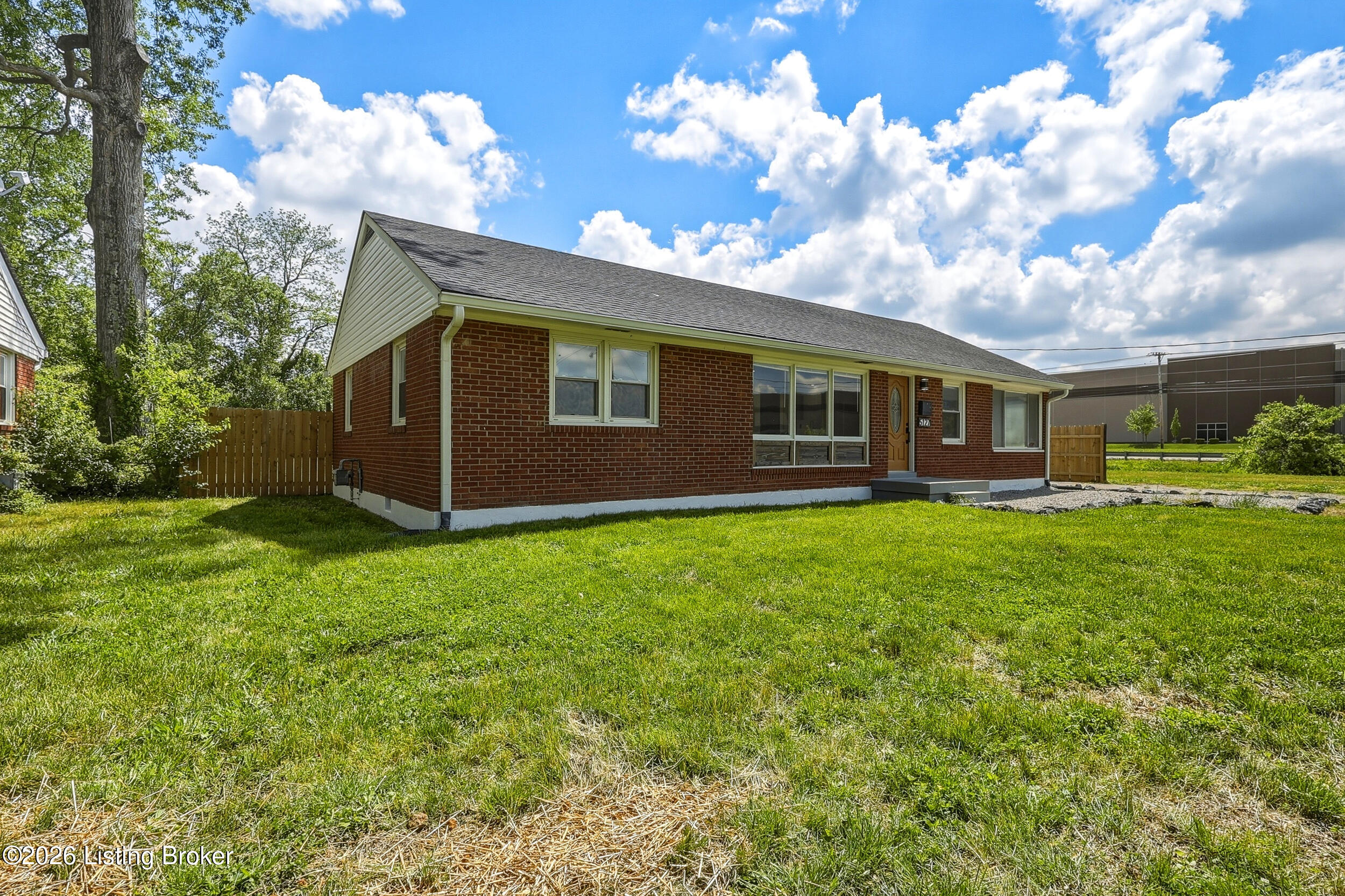5127 Braidwood Dr