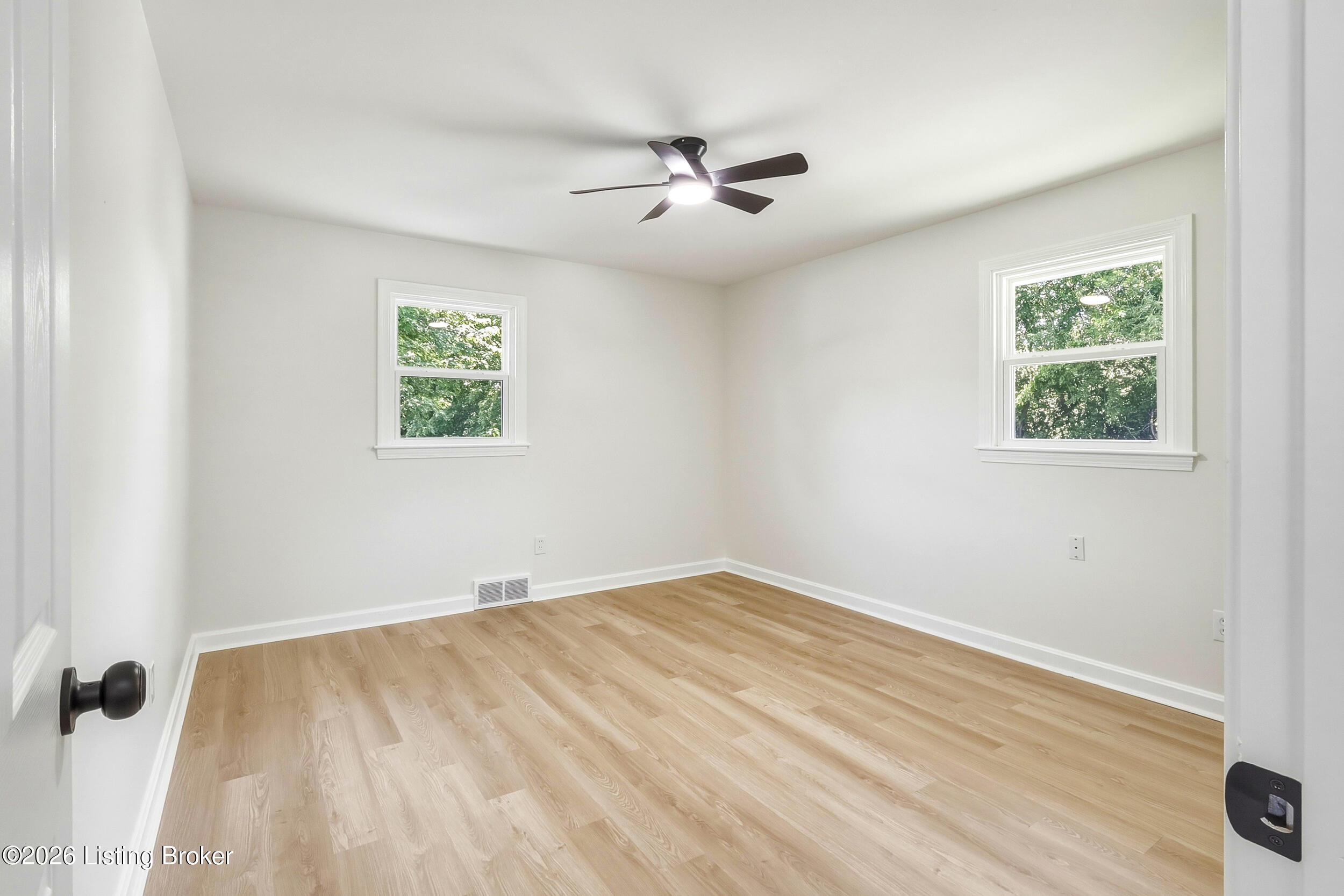 3600 Montclair Ave