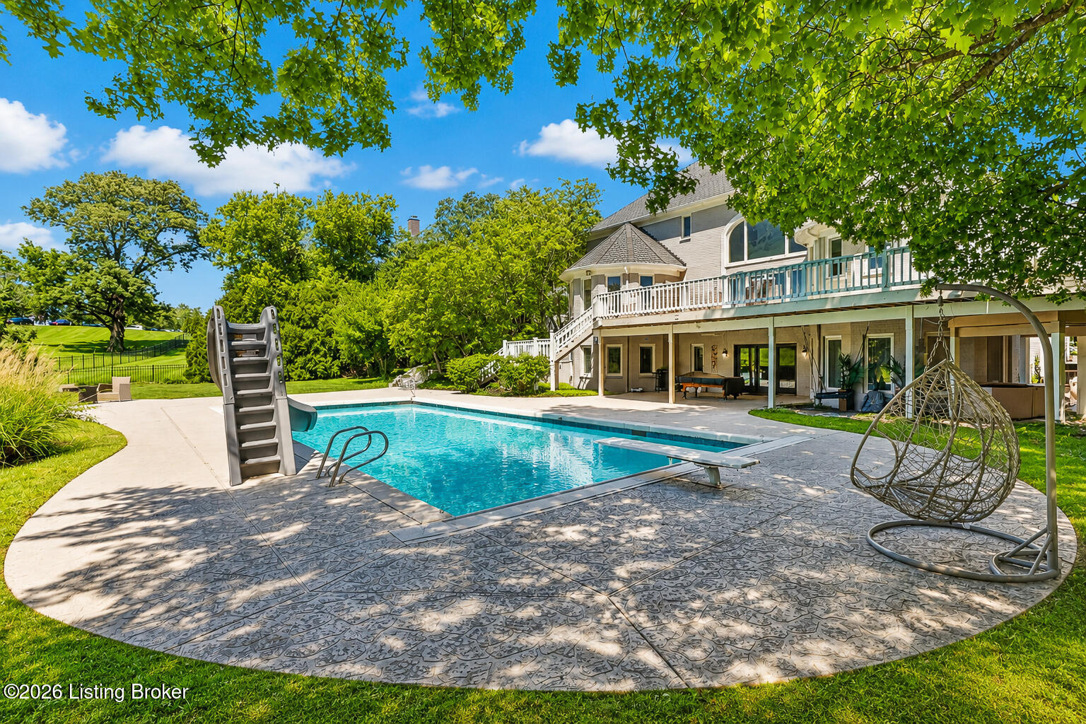 14812 Landmark Dr