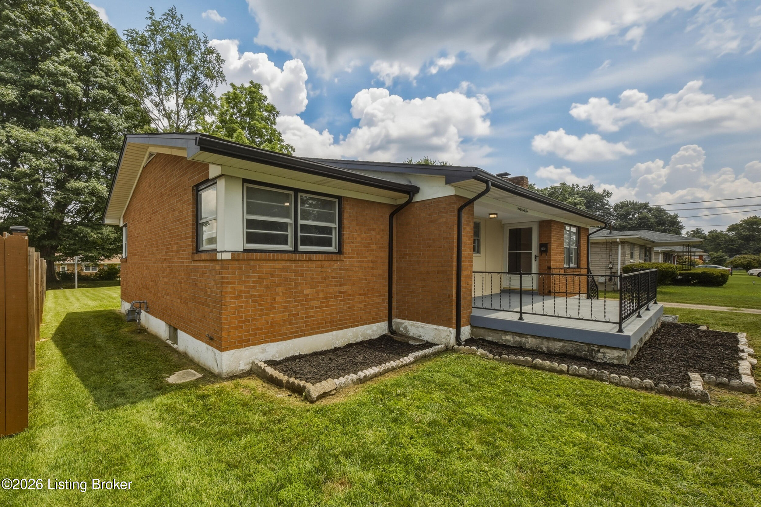 4105 Burrell Dr