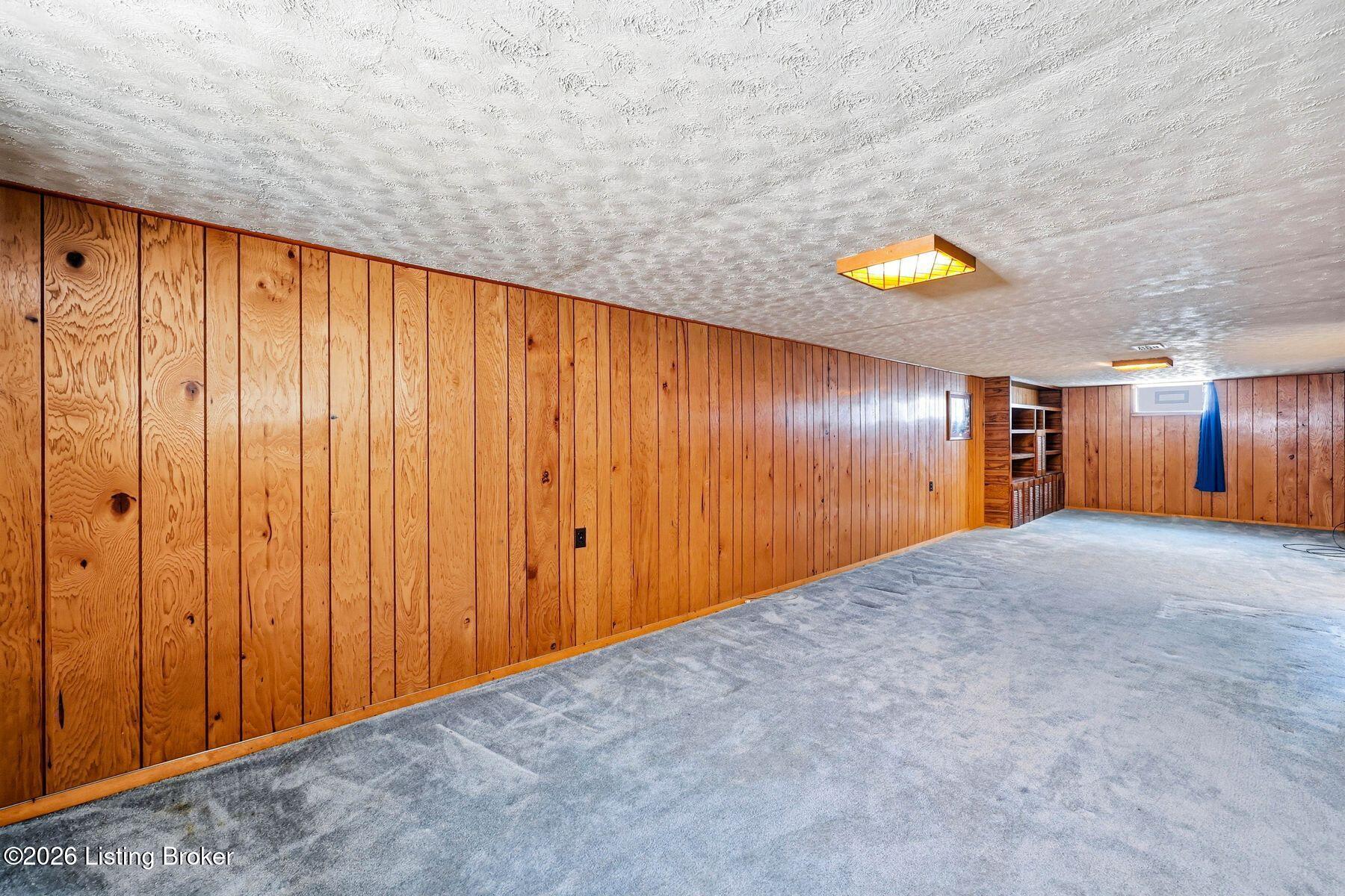 5204 Monaco Dr