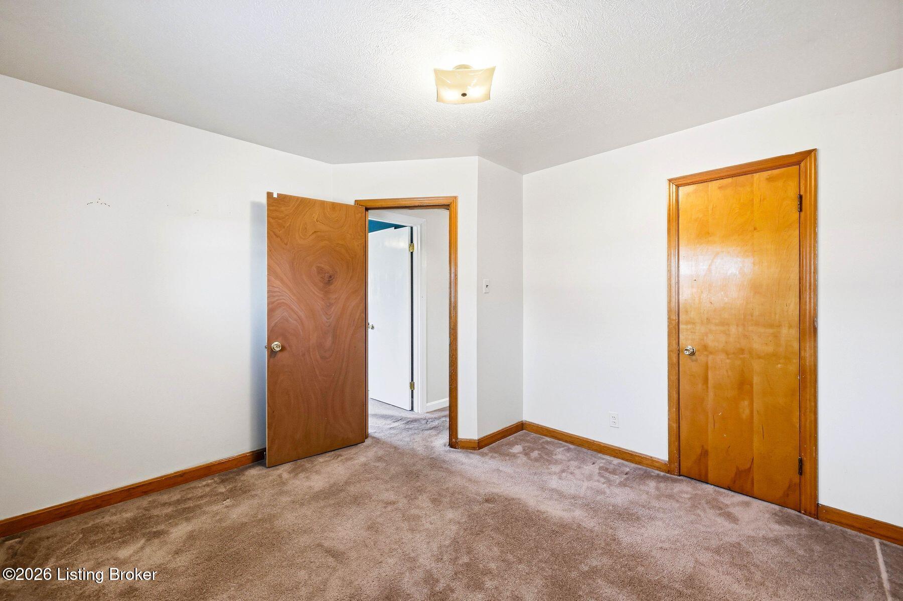 5204 Monaco Dr