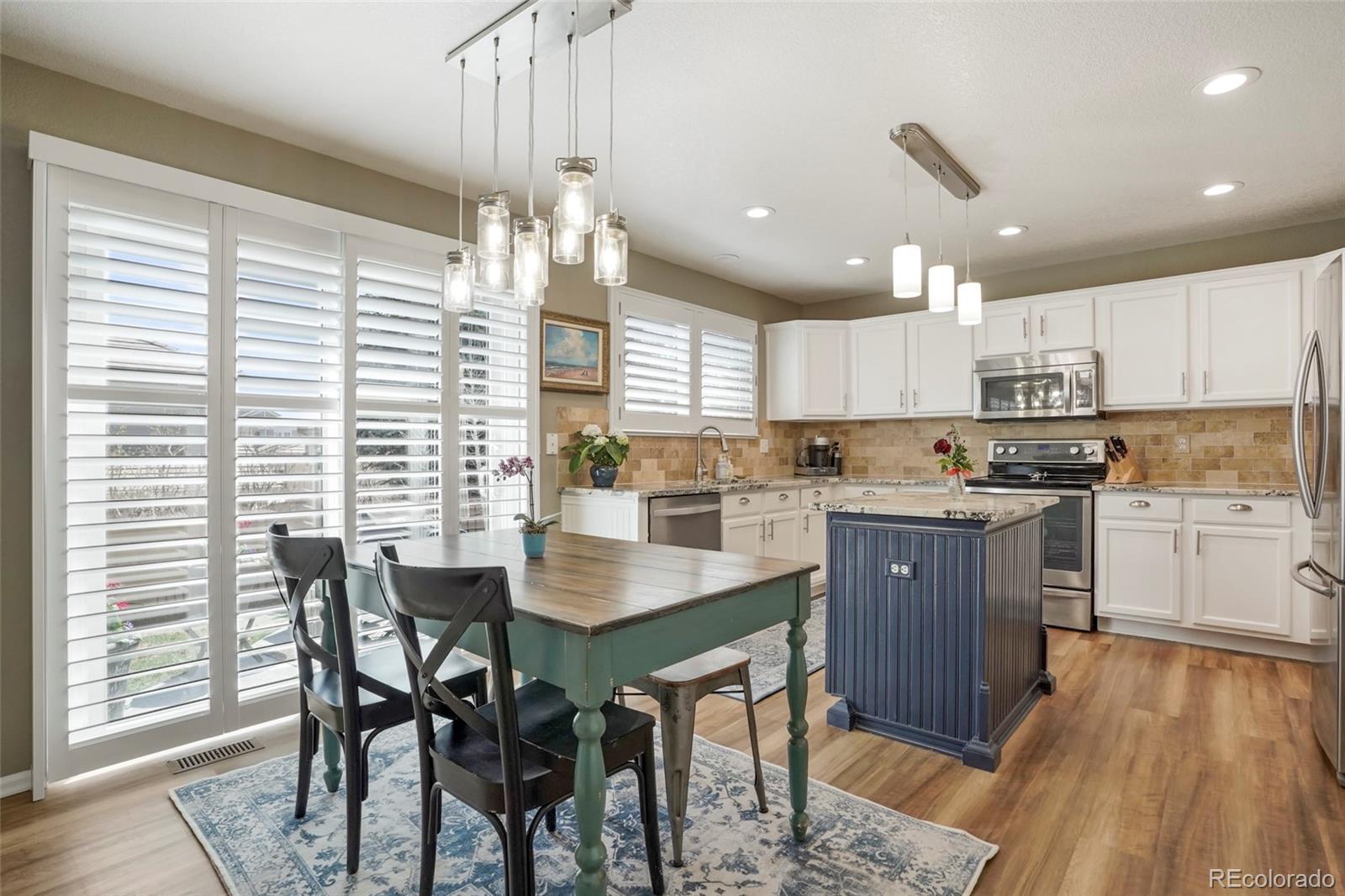 10570 Laurelglen Circle