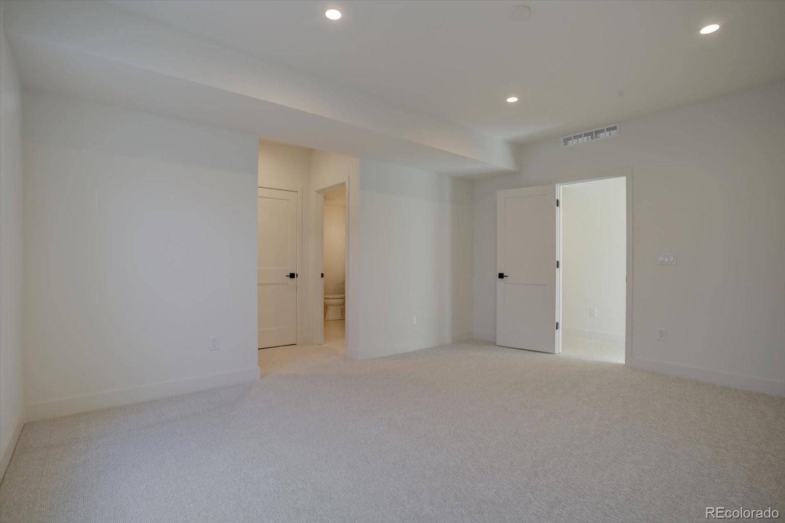 8485 Carneros Court