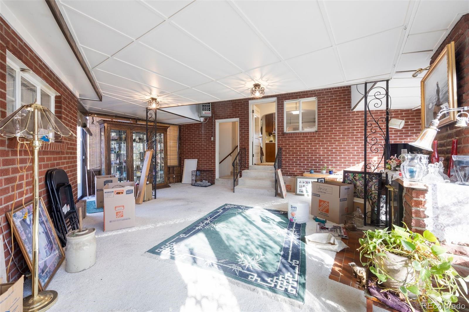 555 Josephine Street