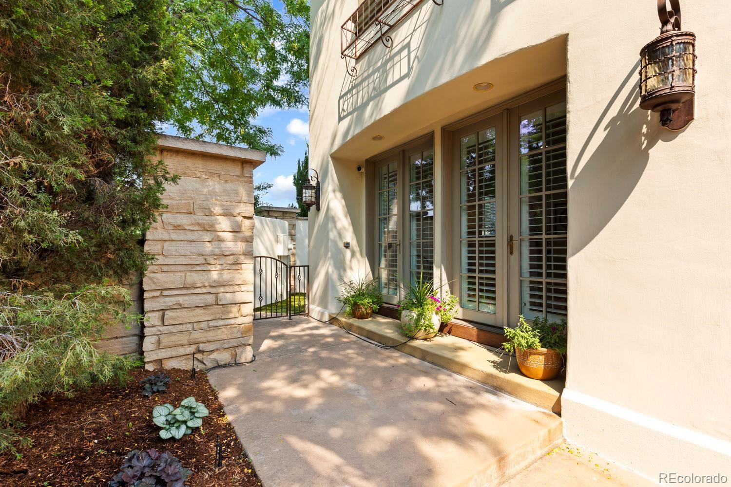 100 S University Boulevard Unit: 1